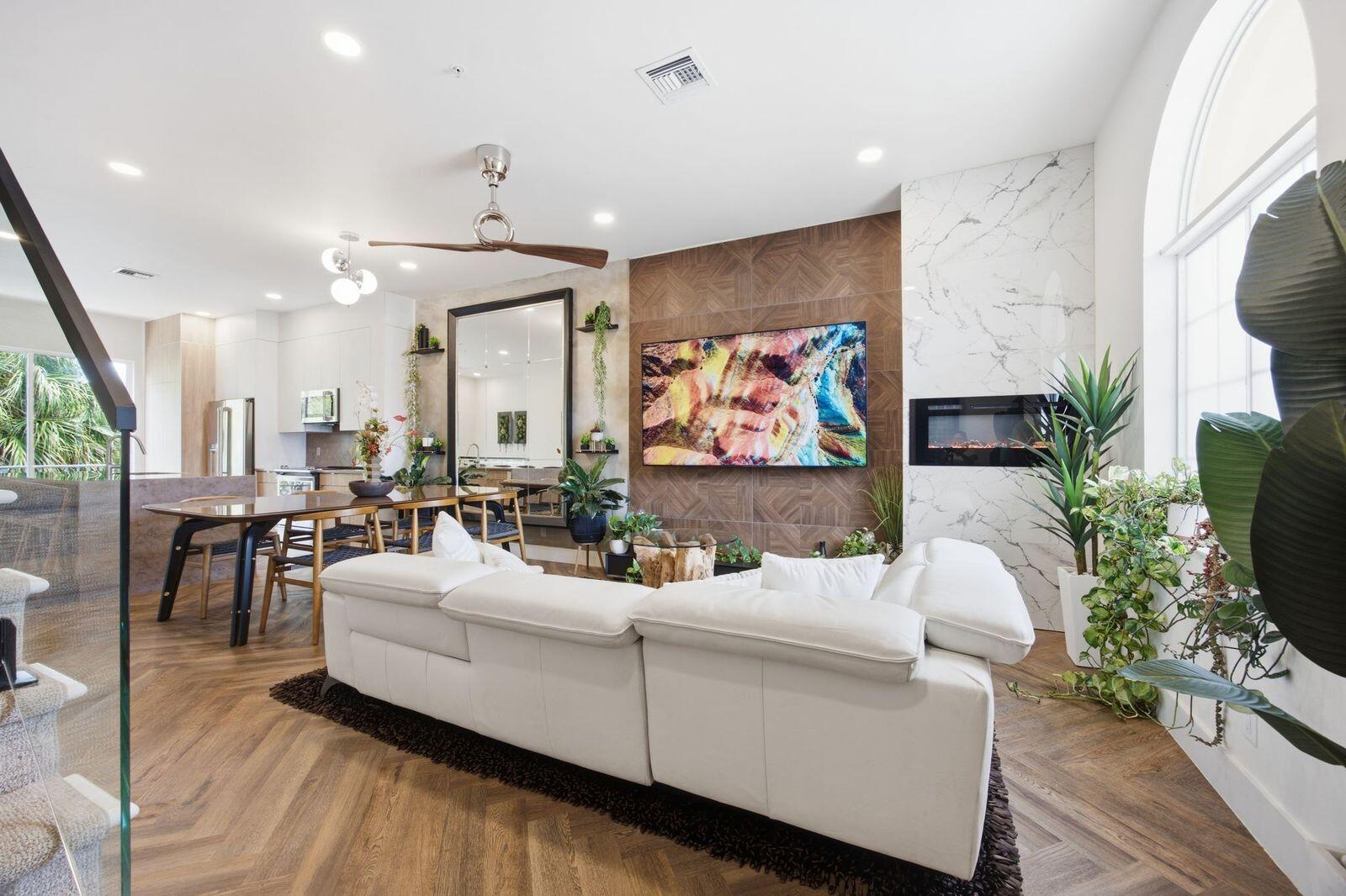 Foto de propiedad en 2465 NE 14TH ST Causeway, Pompano Beach, FL 33062 Pompano Beach con MLS# 