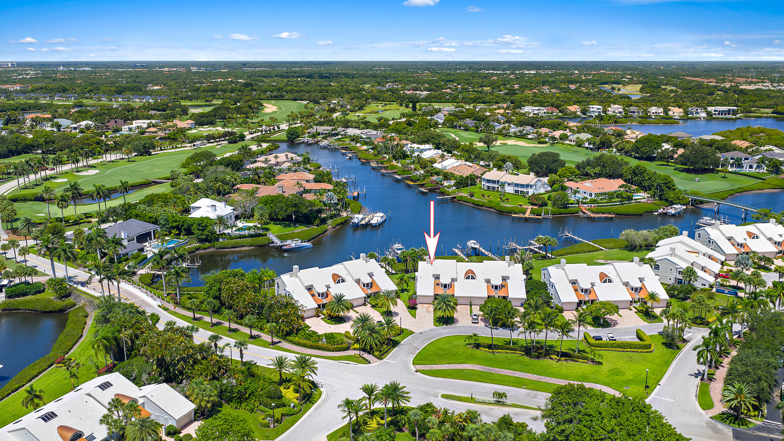 Foto de propiedad en 301 Captains Way, Jupiter, FL 33477 Jupiter con MLS# 