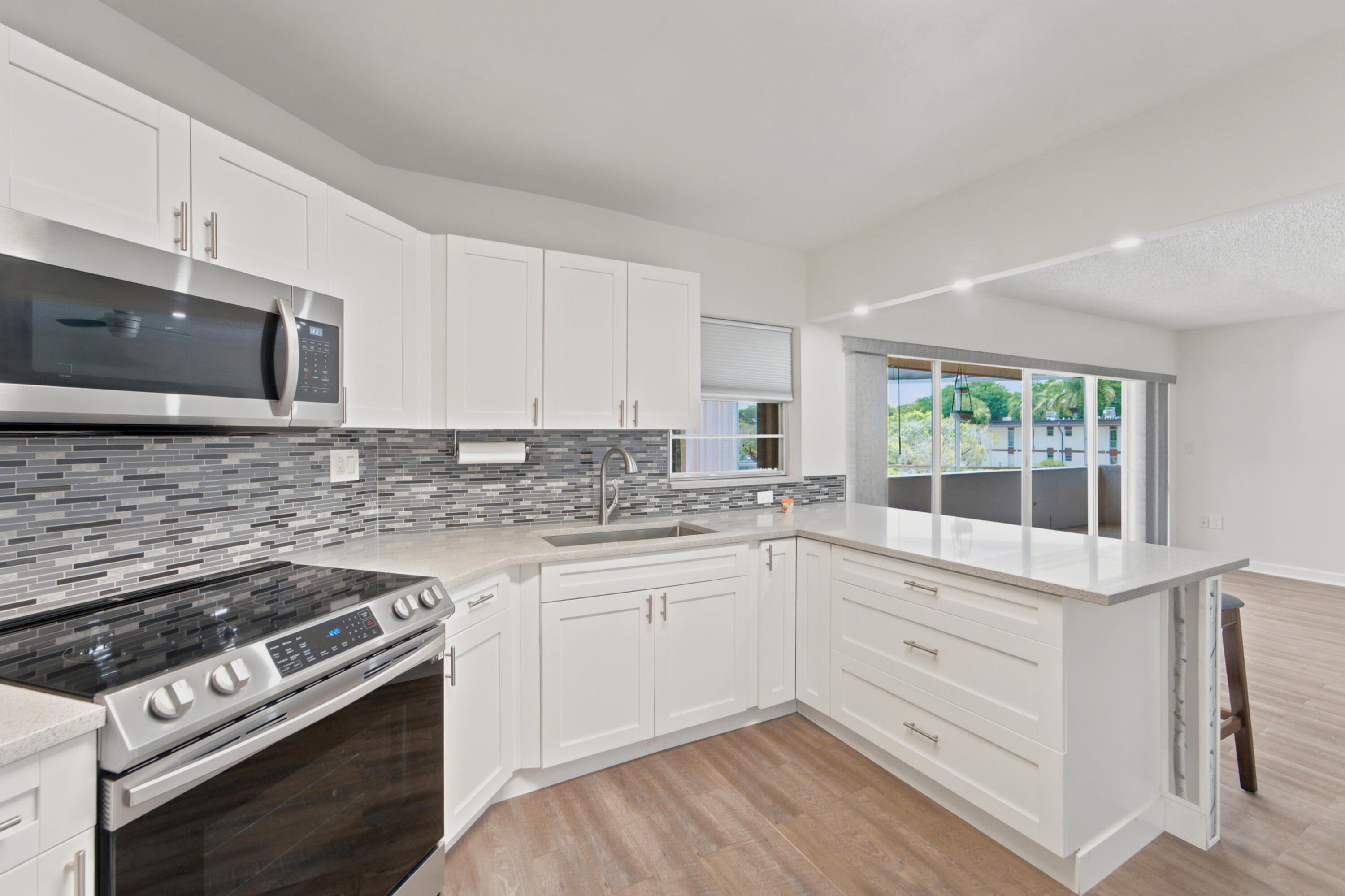 En Renta 4 GREENWAY Village N 203, Royal Palm Beach, FL 33411, Royal Palm Beach, FL 33411