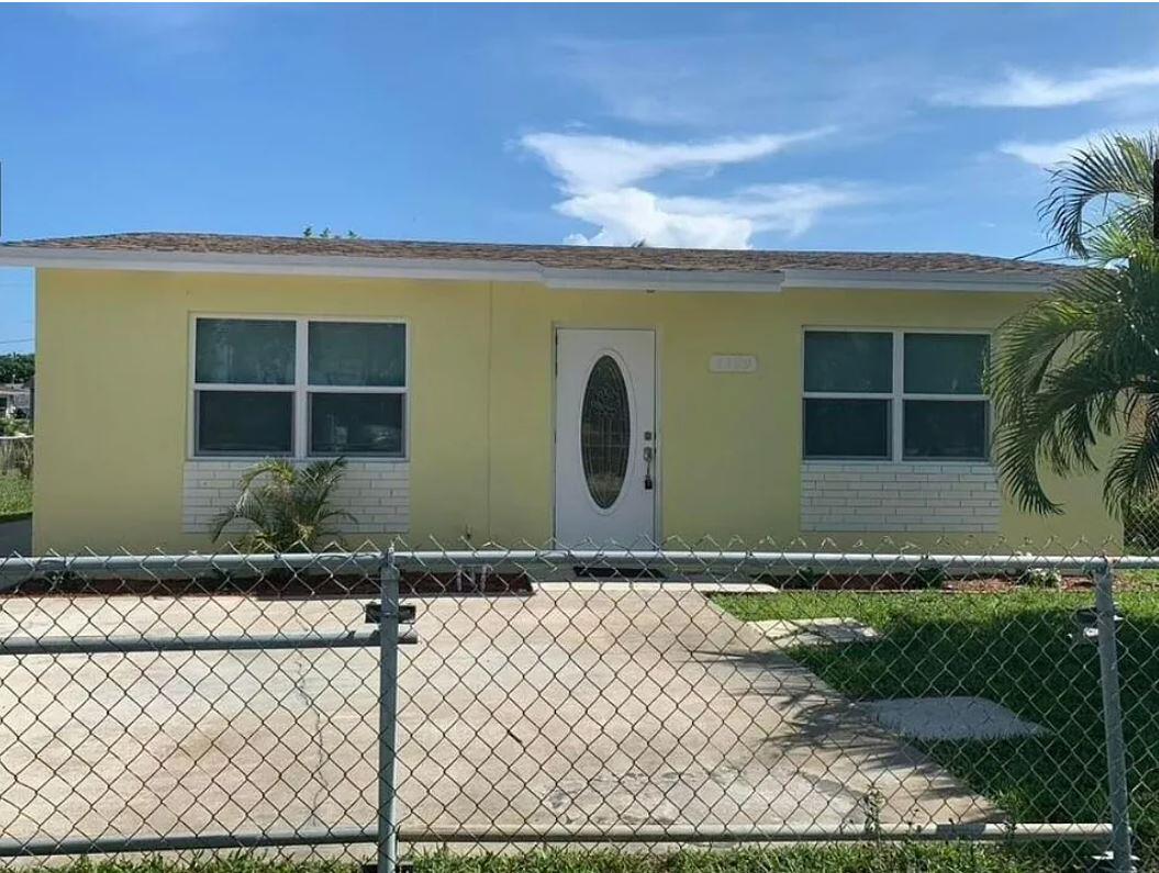 Vendido 1389 Silver Beach Road, Riviera Beach, FL 33404, Riviera Beach, FL 33404
