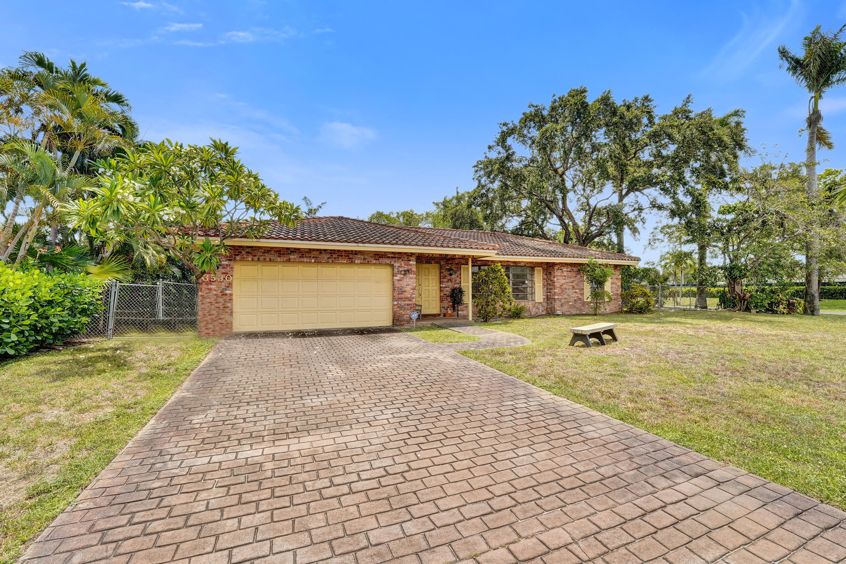 Oversized 12,500 SF Corner Lot in Coral Ridge County Club