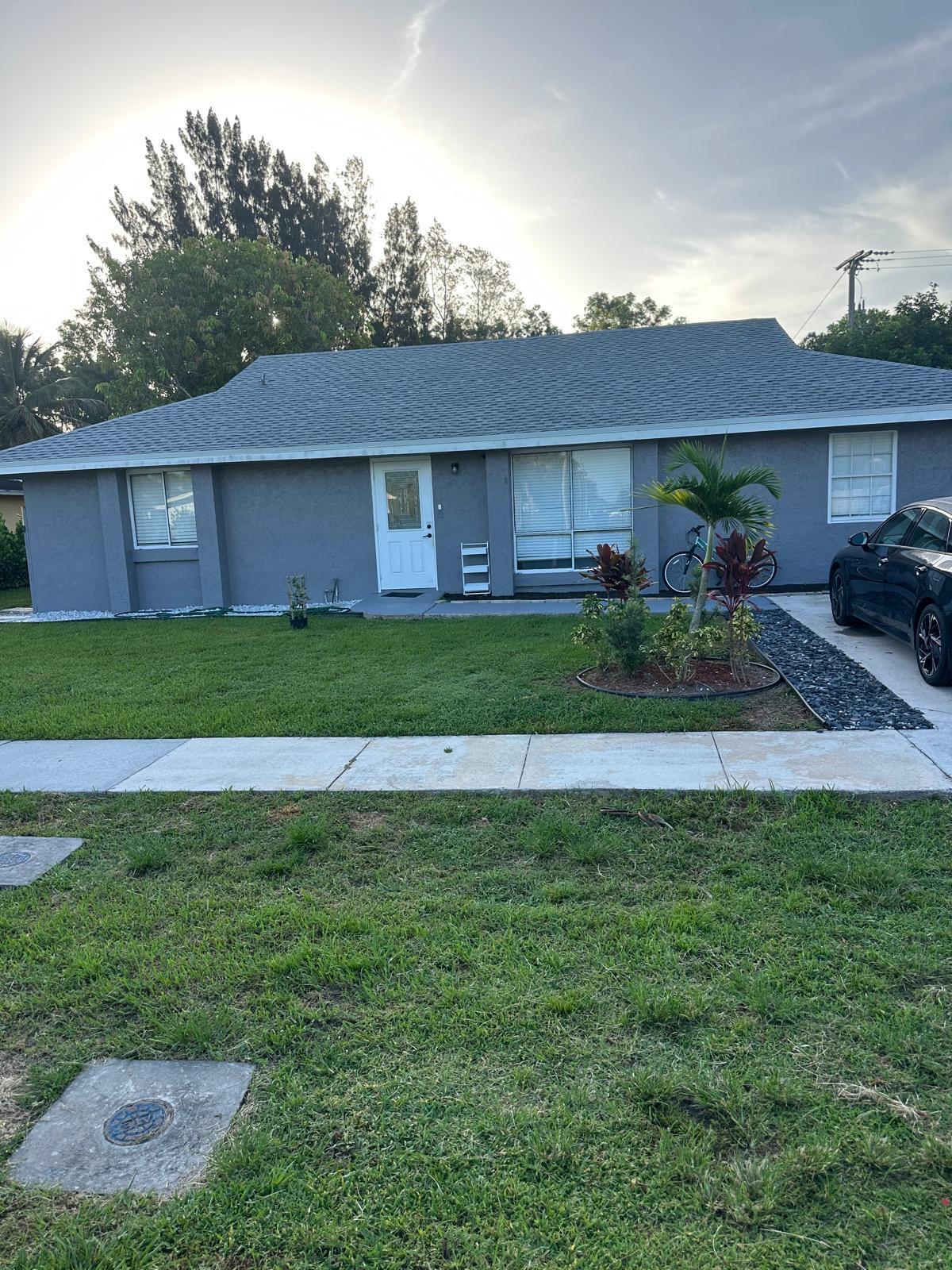 Vendido 880 CAMELLIA Drive, Royal Palm Beach, FL 33411, Royal Palm Beach, FL 33411