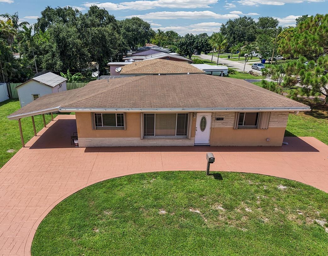 Foto de propiedad en 2100 N 57TH Avenue, Hollywood, FL 33021 Hollywood con MLS# 
