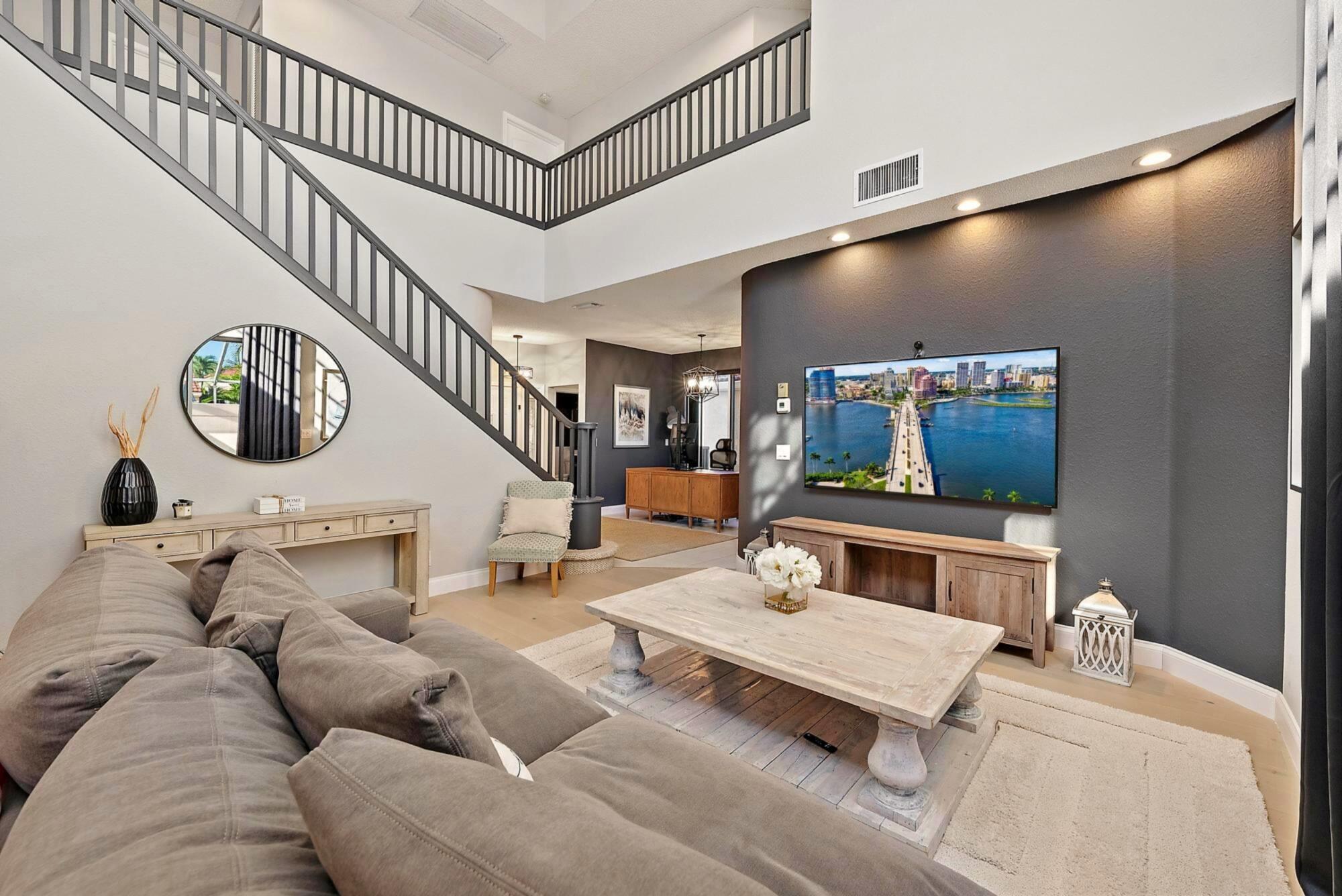 Living Room / Staircase