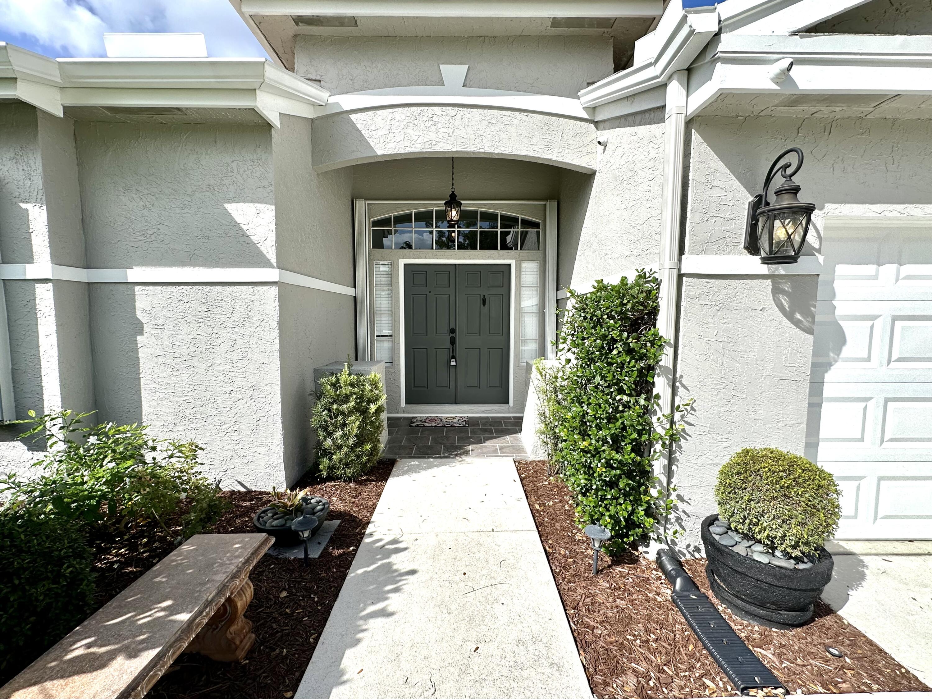 Foto de propiedad en 1000 Lake Breeze Drive, Wellington, FL 33414 Wellington con MLS# 