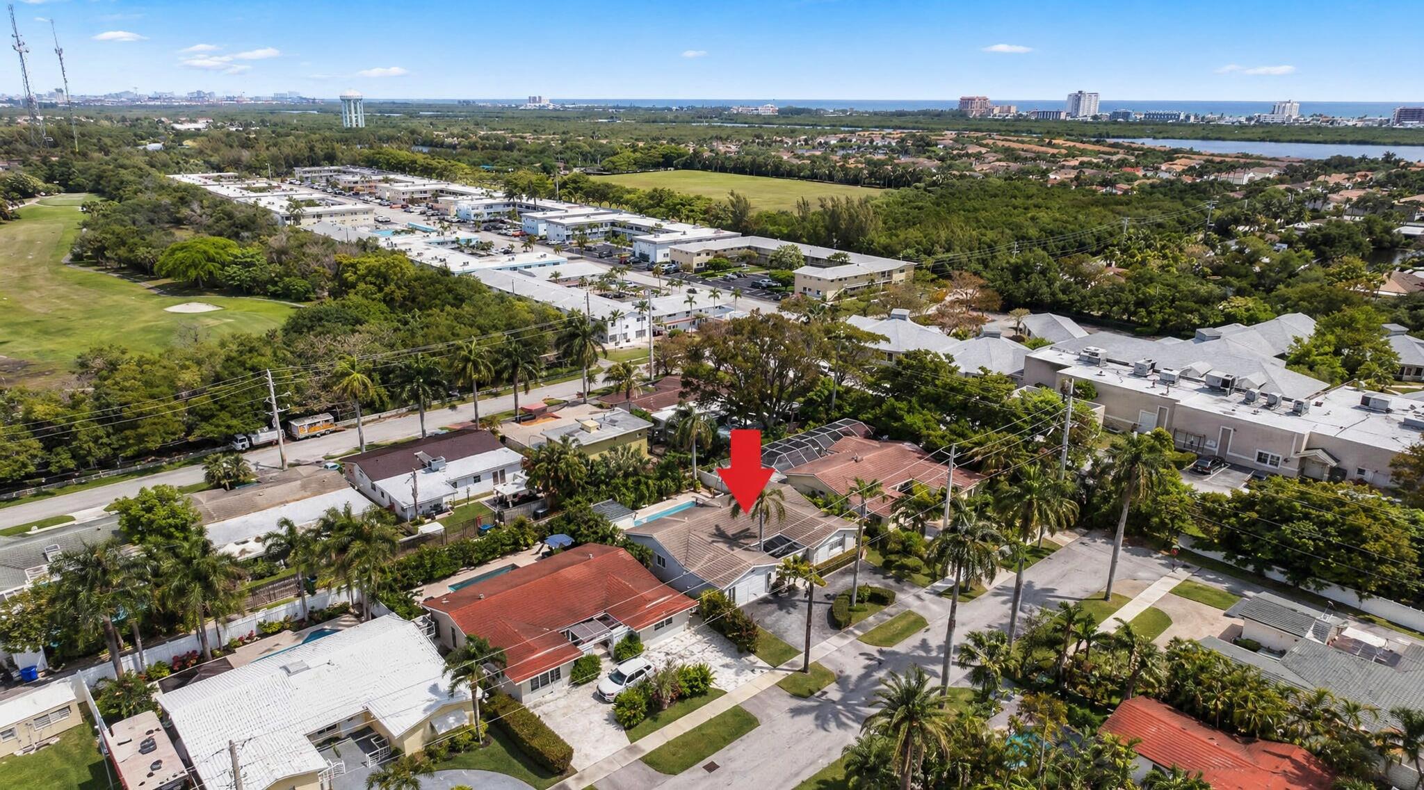 Foto de propiedad en 1243 GARFIELD Street, Hollywood, FL 33019 Hollywood con MLS# 