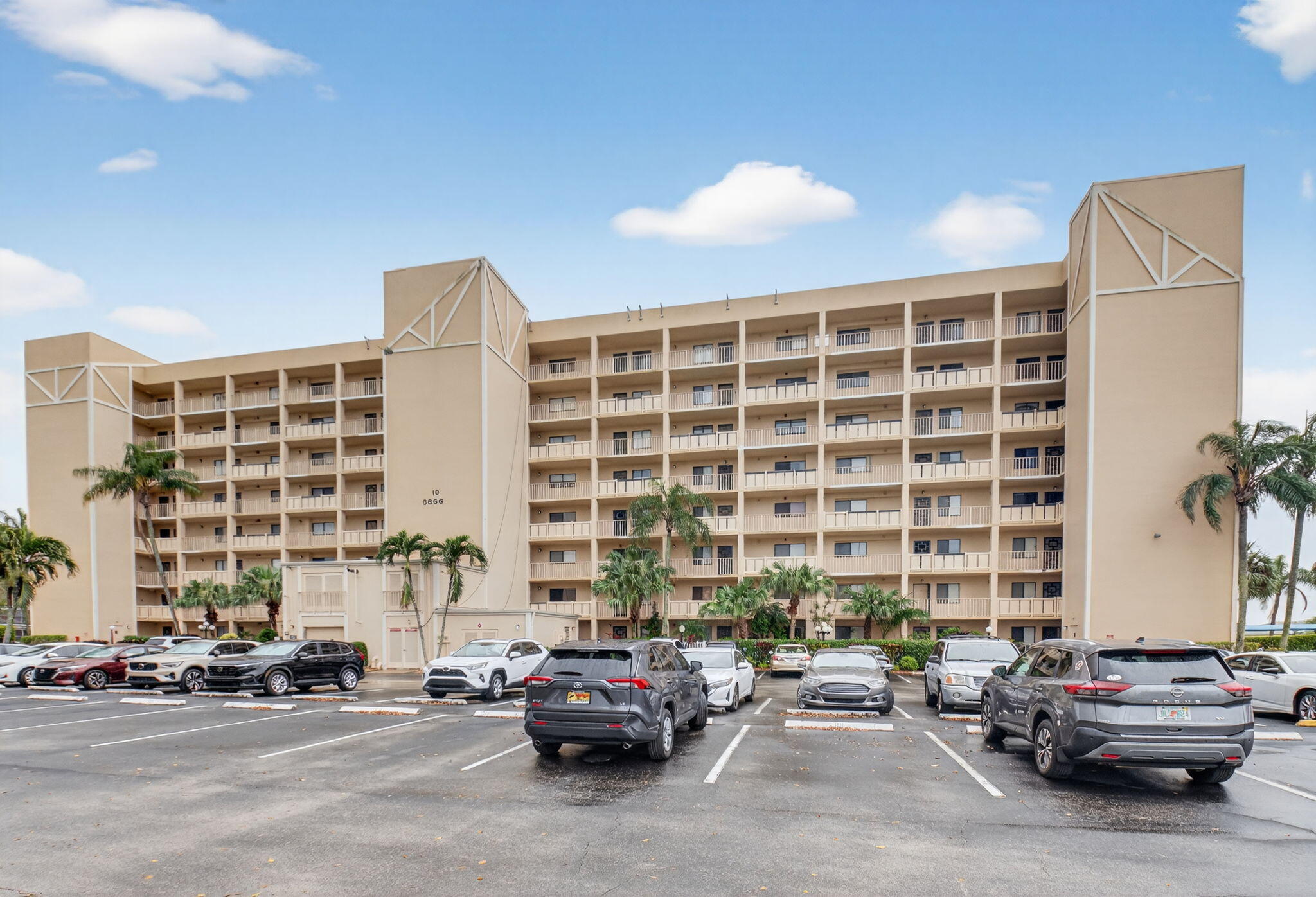 En Renta 6866 HUNTINGTON Lane 607, Delray Beach, FL 33446, Delray Beach, FL 33446