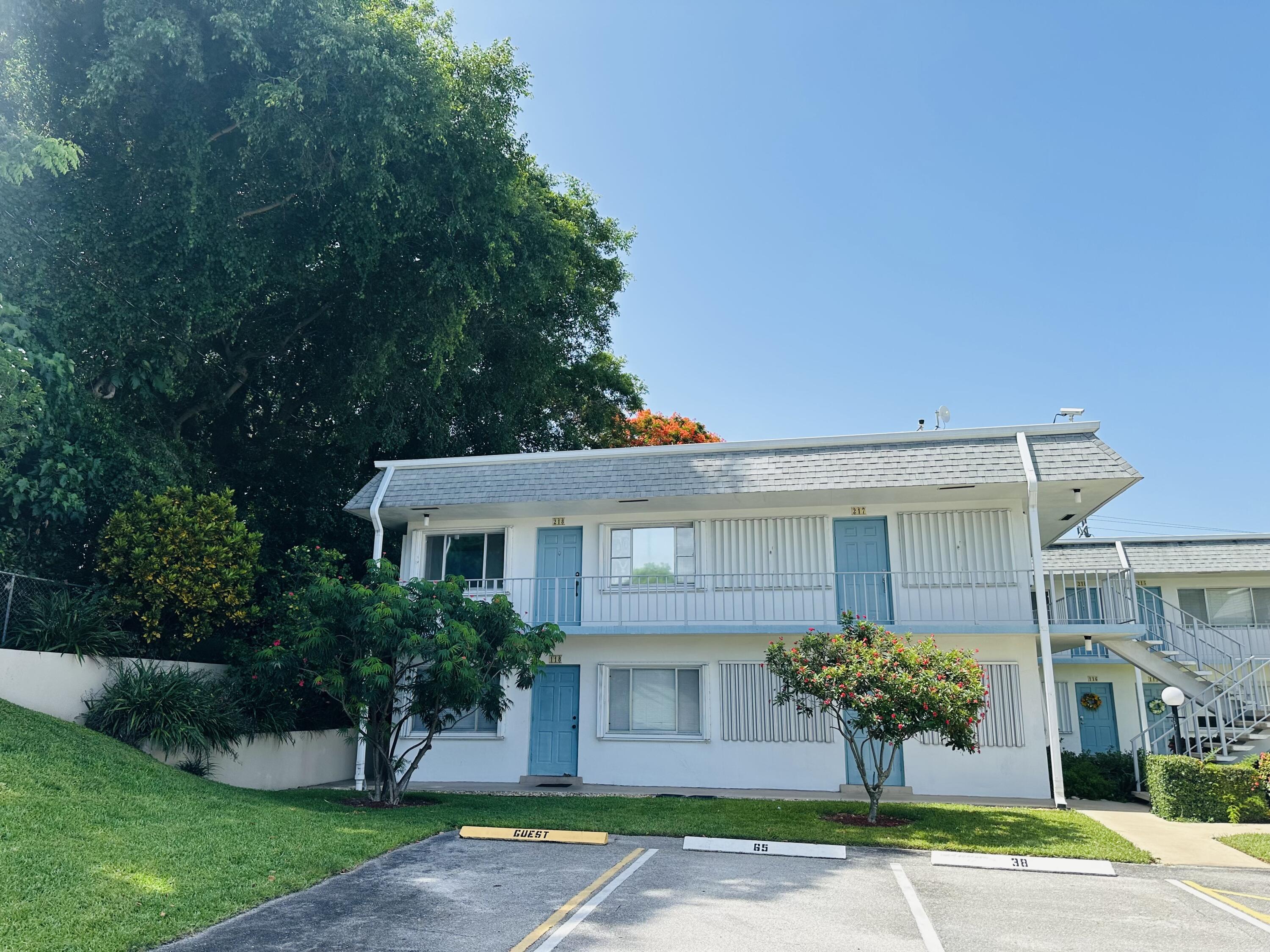 Foto de propiedad en 3402 CYNTHIA Lane 118, Lake Worth Beach, FL 33461 Lake Worth Beach con MLS# 