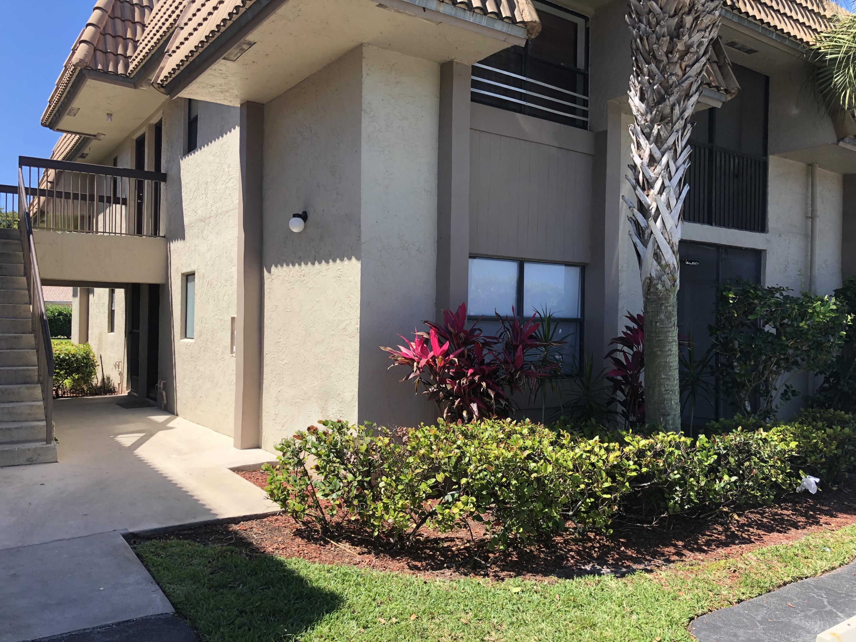 Foto de propiedad en 10714 Royal Palm Boulevard 4-2, Coral Springs, FL 33065 Coral Springs con MLS# 