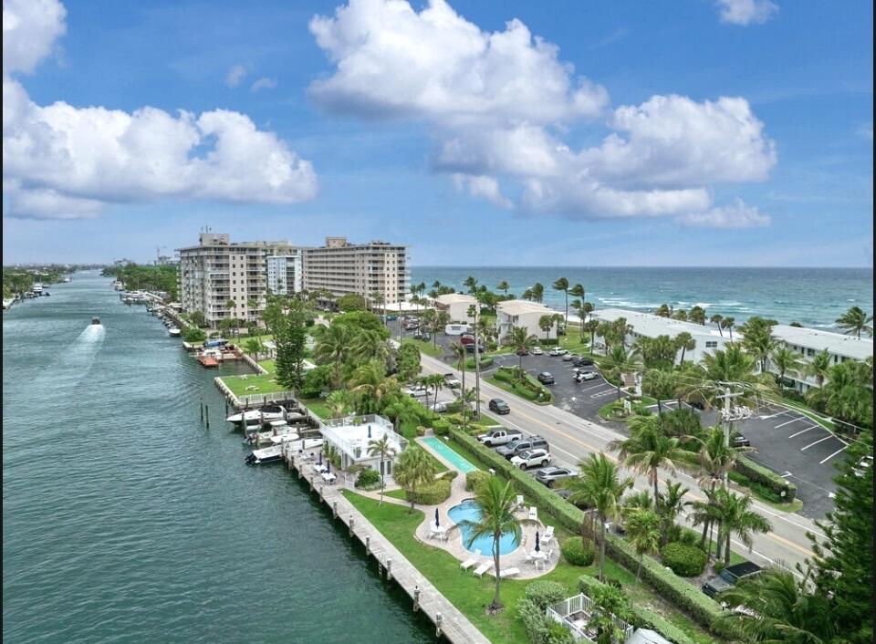 Foto de propiedad en 1043 HILLSBORO MILE 21C, Hillsboro Beach, FL 33062 Hillsboro Beach con MLS# 
