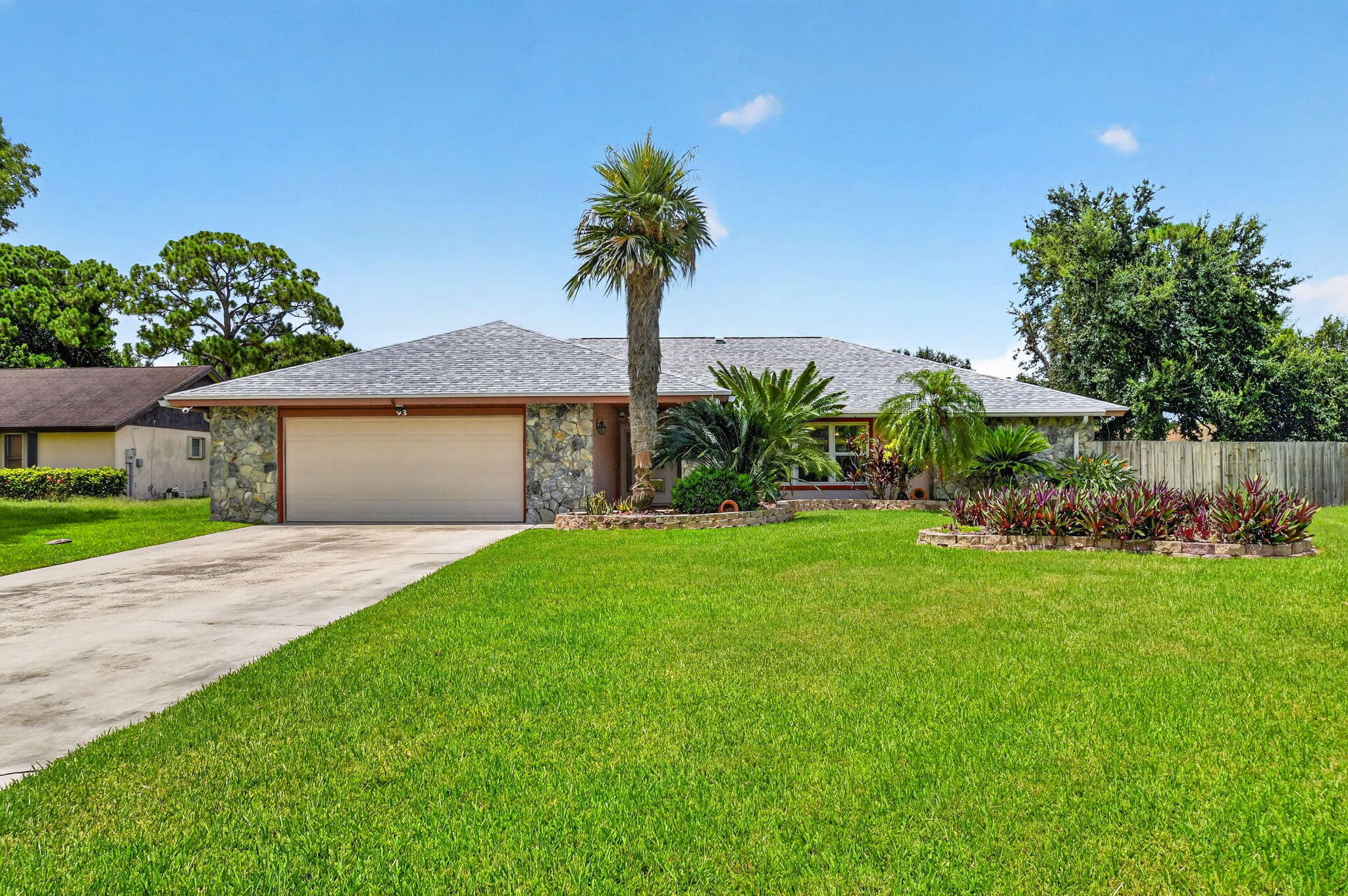 Vendido 93 Santa Monica Avenue, Royal Palm Beach, FL 33411, Royal Palm Beach, FL 33411