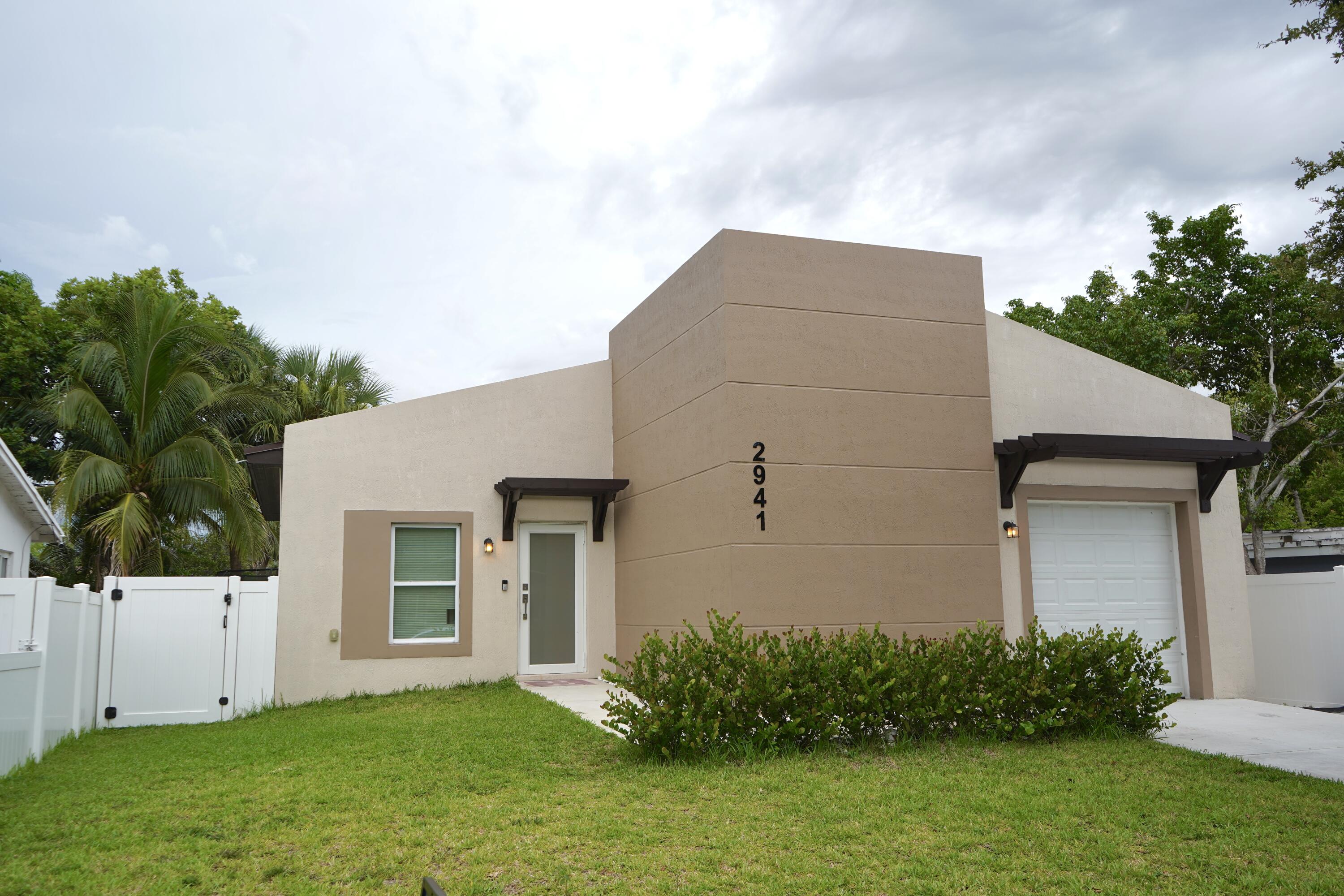 Foto de propiedad en 2941 NW 7th Court, Fort Lauderdale, FL 33311 Fort Lauderdale con MLS# 