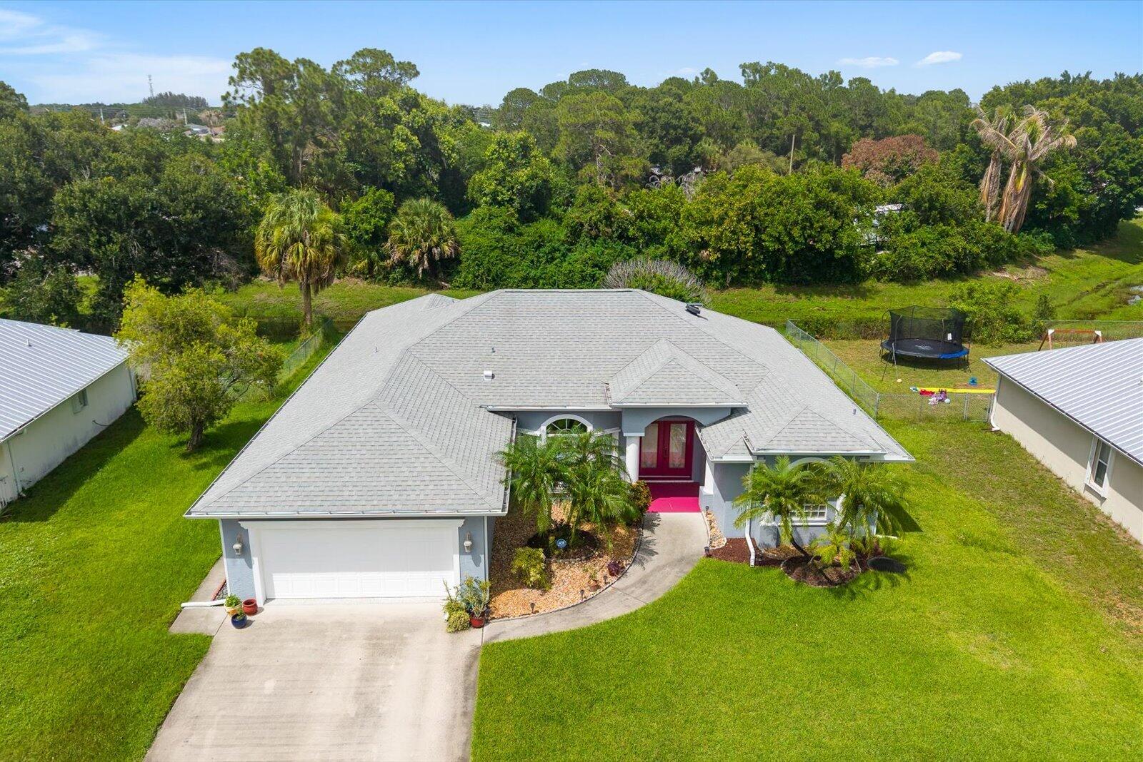 Vendido 541 SW Dairy Road, Port St. Lucie, FL 34953, Port St. Lucie, FL 34953