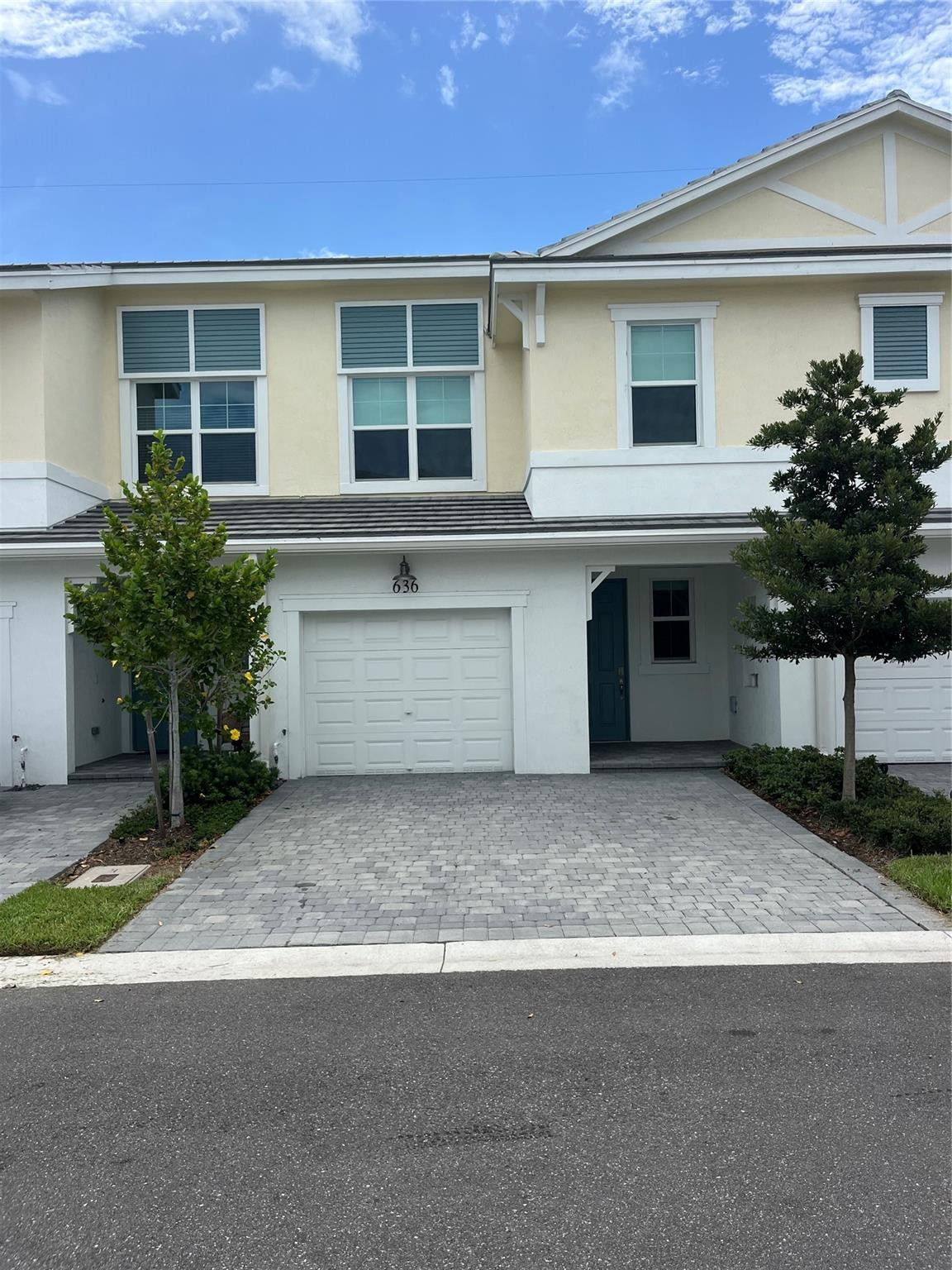 Foto de propiedad en 636 PARSONS Way, Deerfield Beach, FL 33442 Deerfield Beach con MLS# 