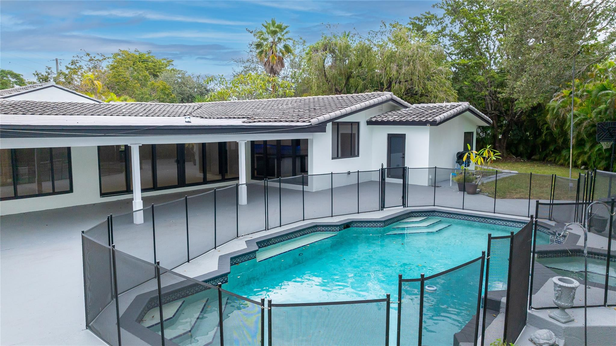 En Renta 13401 SW 83RD Avenue, Pinecrest, FL 33156, Pinecrest, FL 33156