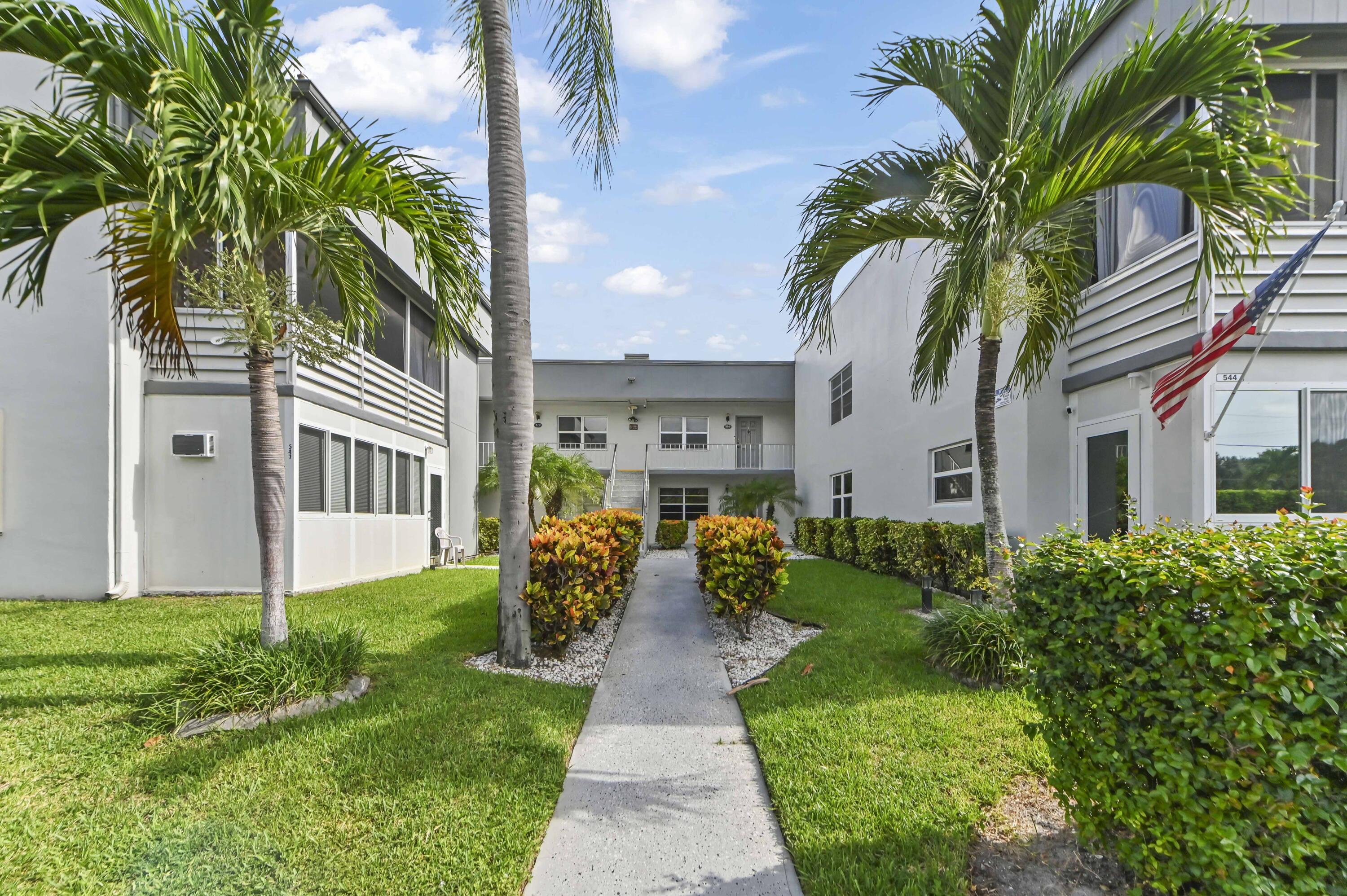 En Venta 548 Capri L, Delray Beach, FL 33484, Delray Beach, FL 33484
