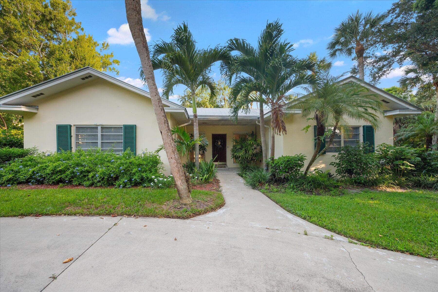 En Venta 24 N Via Lucindia, Sewalls Point, FL 34996, Sewalls Point, FL 34996