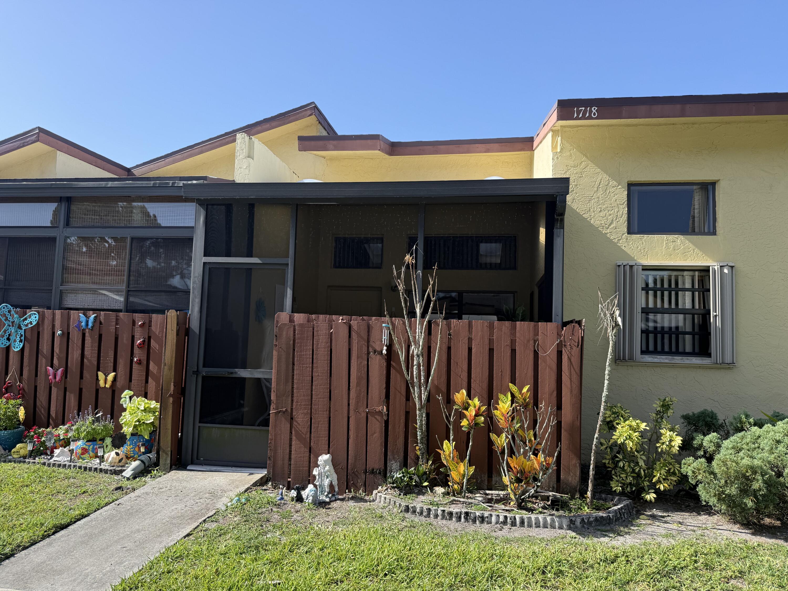 En Venta 1718 W Sanderling Lane, Fort Pierce, FL 34982, Fort Pierce, FL 34982
