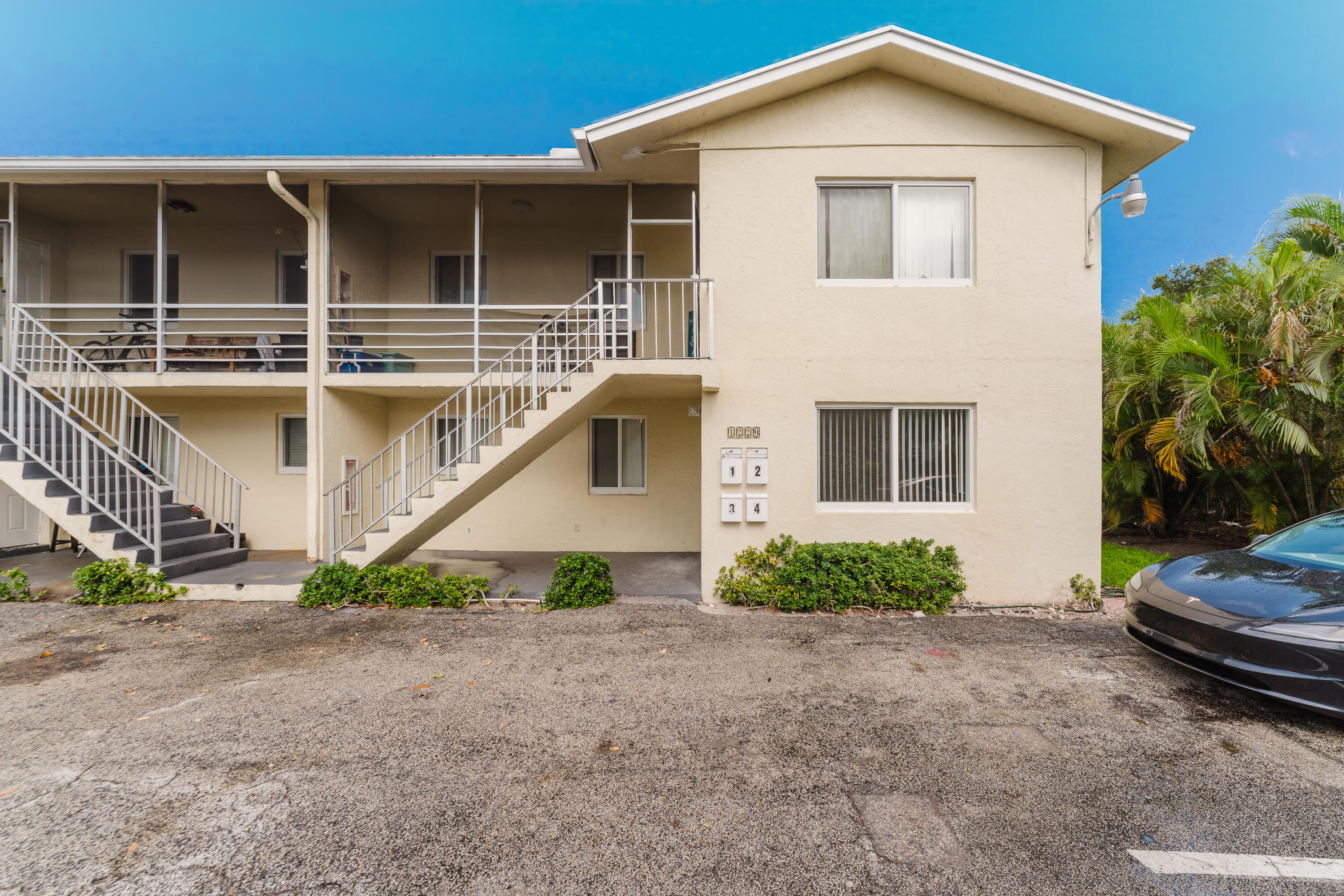 Foto de propiedad en 1220 NW 16TH Avenue 1, Boca Raton, FL 33486 Boca Raton con MLS# 