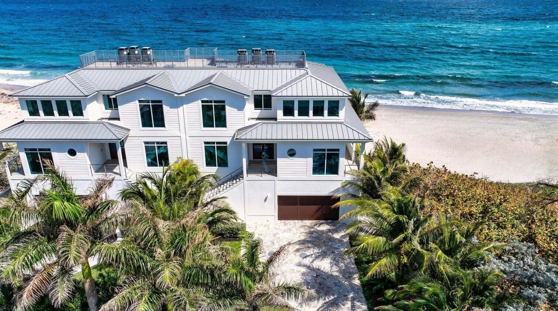 Foto de propiedad en 5001 Old Ocean Boulevard Boulevard, Ocean Ridge, FL 33435 Ocean Ridge con MLS# 