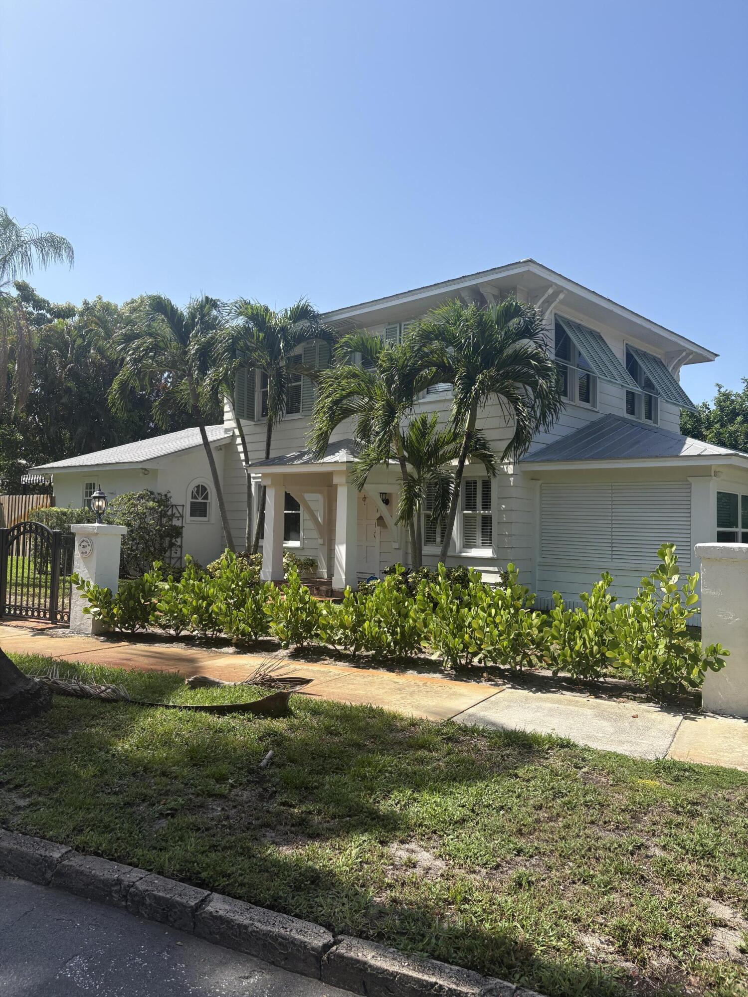 Alquilada 319 BUCKINGHAM Road, West Palm Beach, FL 33405, West Palm Beach, FL 33405
