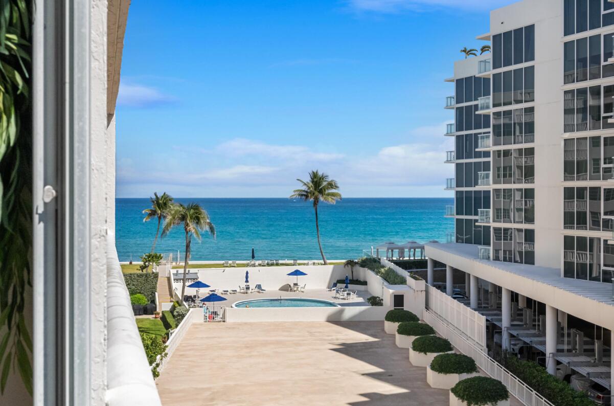 Foto de propiedad en 3570 S OCEAN Boulevard 509, South Palm Beach, FL 33480 South Palm Beach con MLS# 