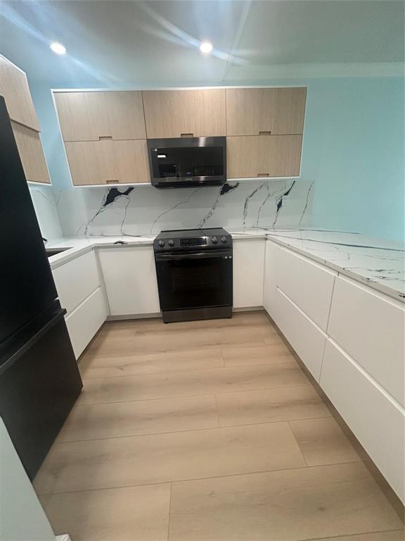 Foto de propiedad en 101 SE 6TH Avenue 5, Pompano Beach, FL 33060 Pompano Beach con MLS# 