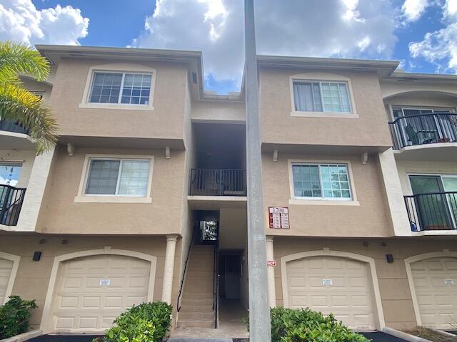 Foto de propiedad en 1700 CRESTWOOD Court S 1708, Royal Palm Beach, FL 33411 Royal Palm Beach con MLS# 