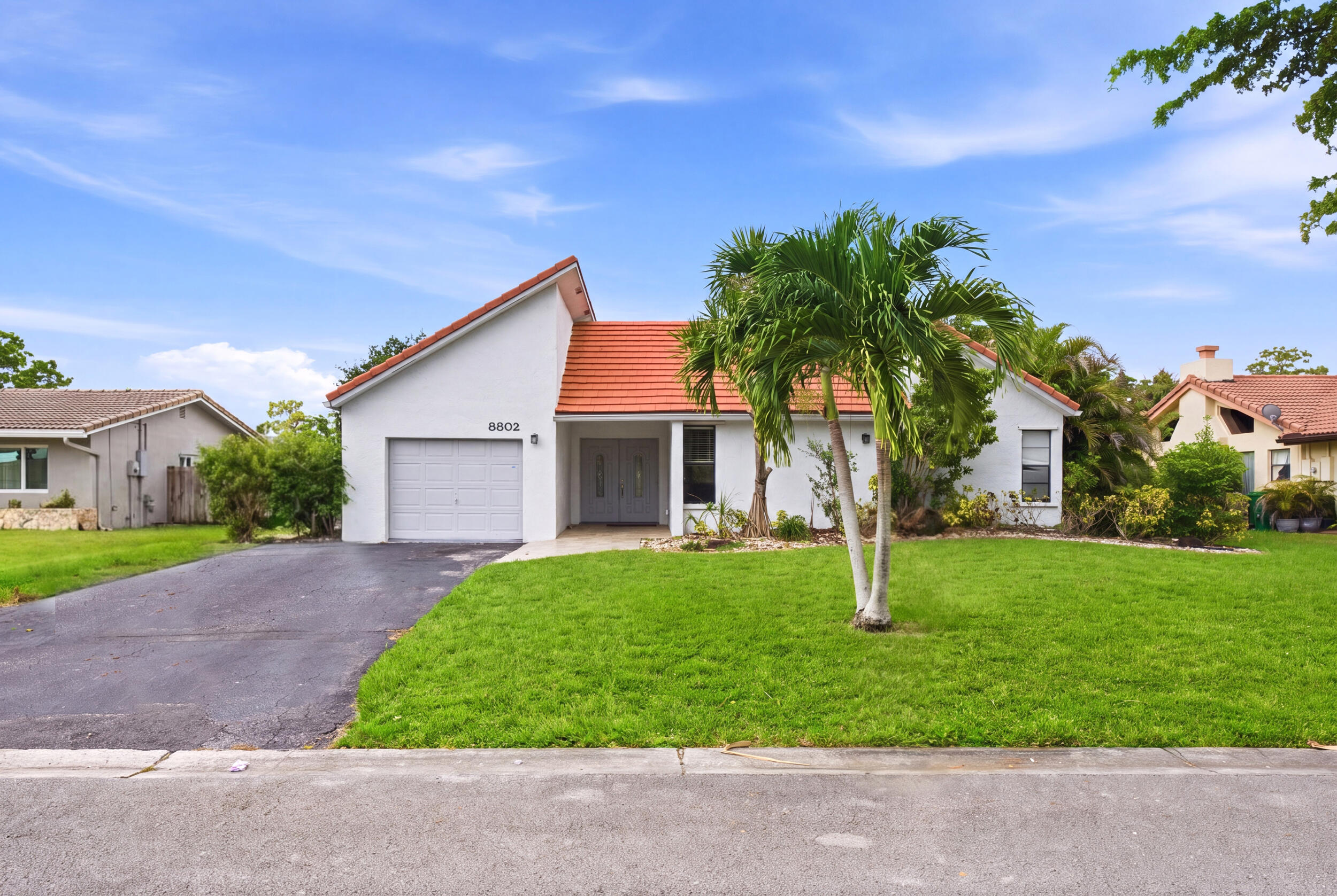 Foto de propiedad en 8302 NW 15TH Court, Coral Springs, FL 33071 Coral Springs con MLS# 
