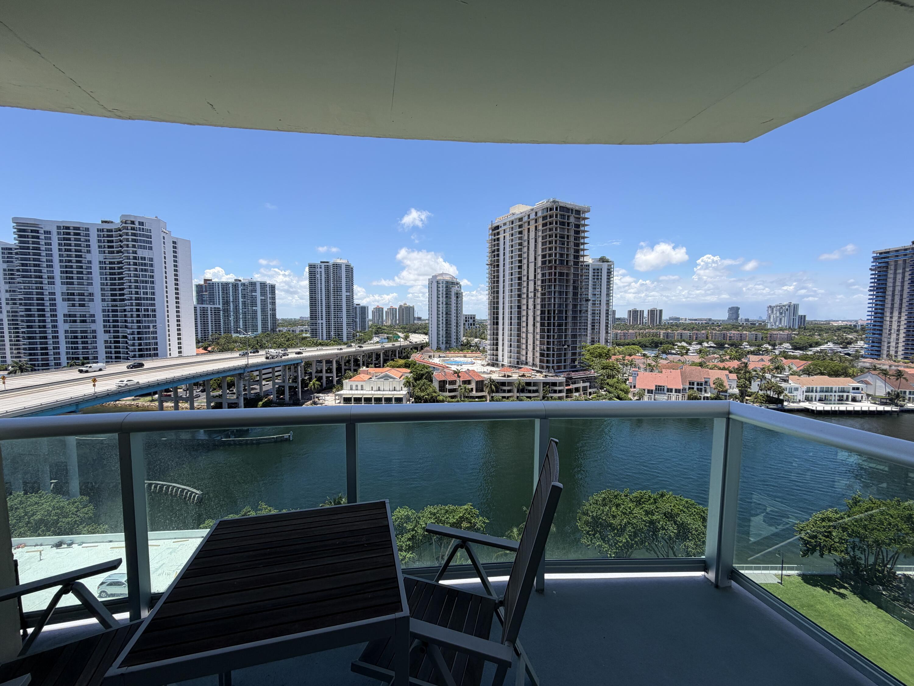 En Renta 19390 COLLINS Avenue 1405, Sunny Isles Beach, FL 33160, Sunny Isles Beach, FL 33160
