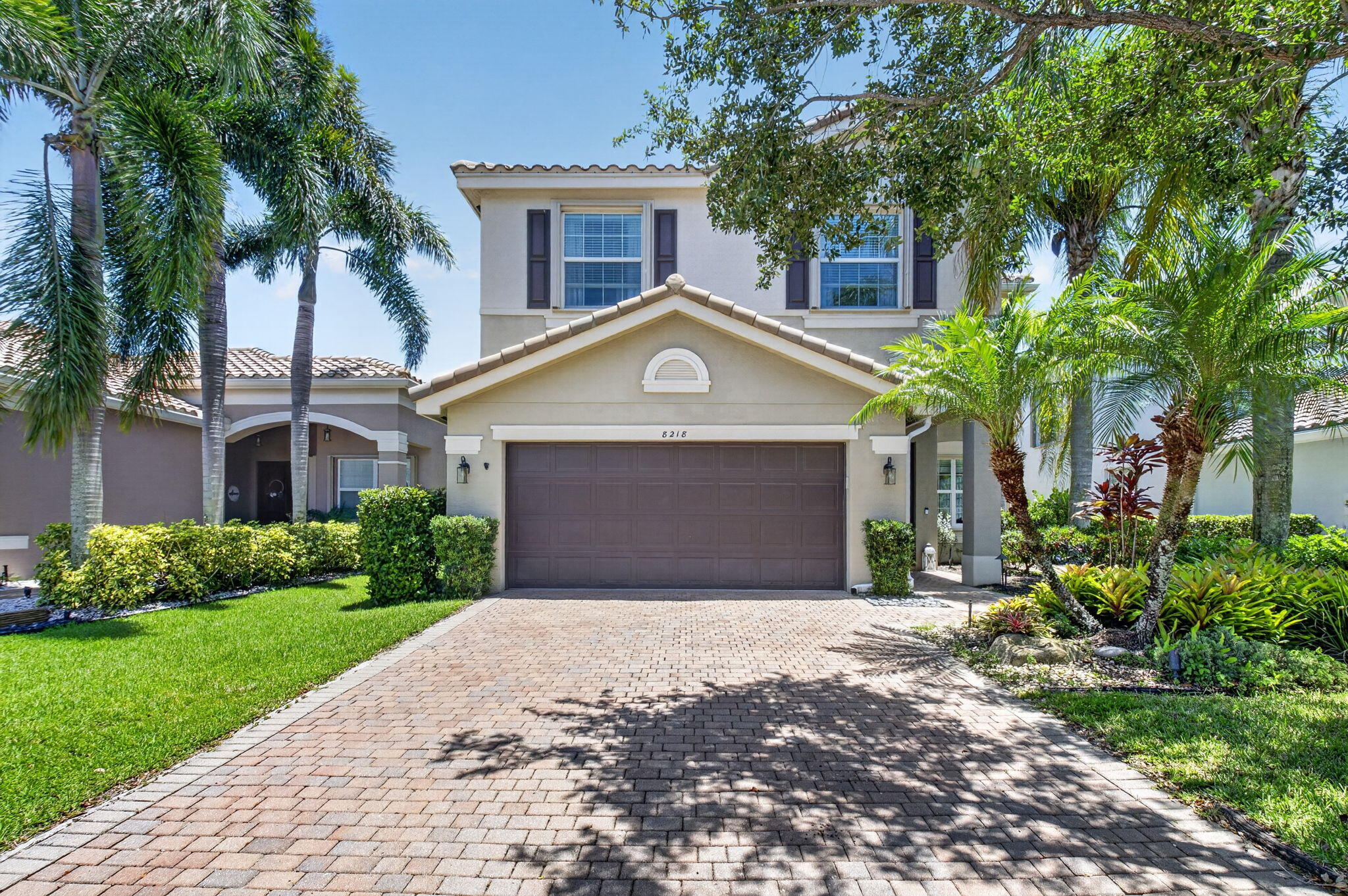 Foto de propiedad en 8218 Adrina Shores Way, Boynton Beach, FL 33473 Boynton Beach con MLS# 