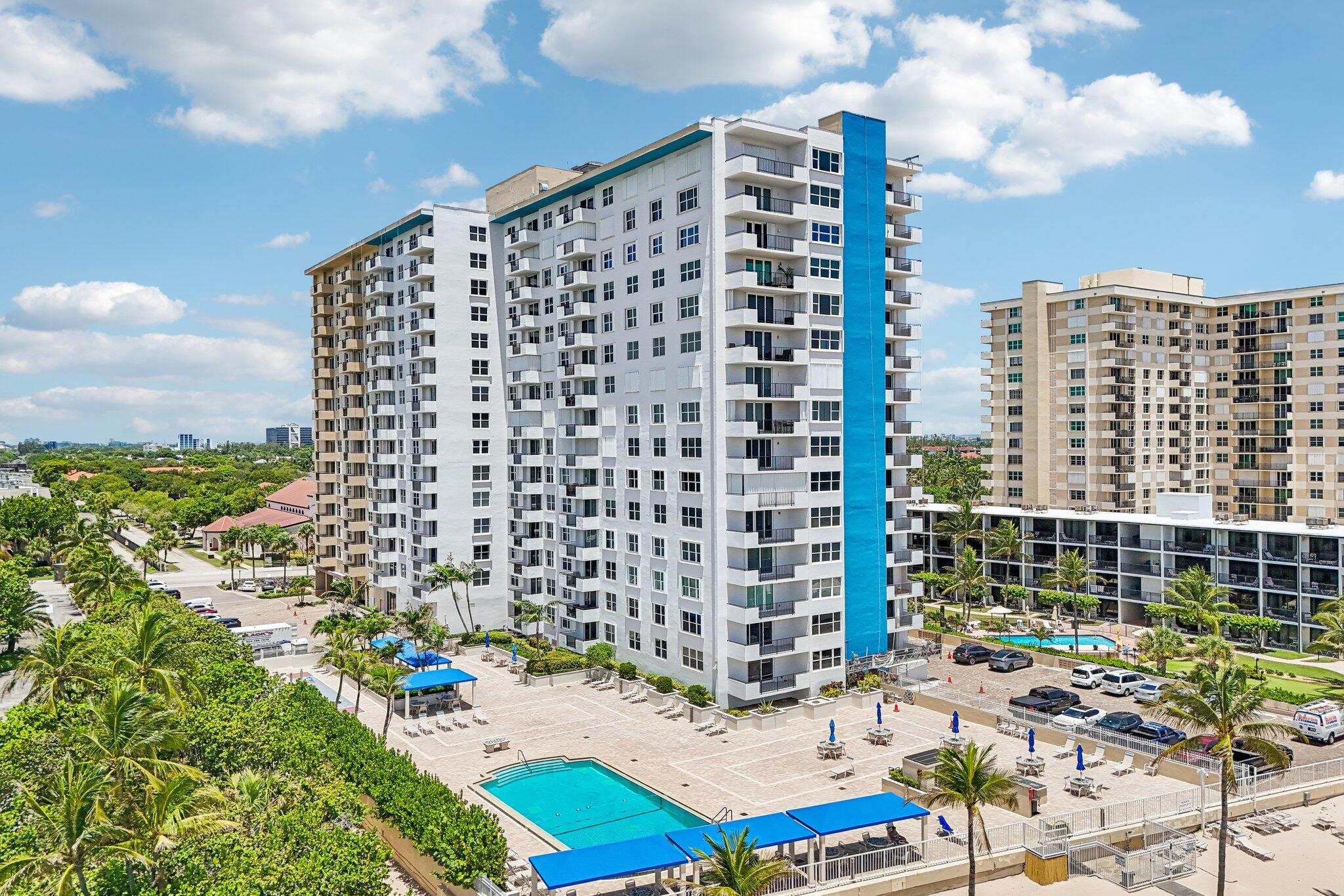 Foto de propiedad en 2000 S OCEAN Boulevard 3L, Lauderdale-By-The-Sea, FL 33062 Lauderdale-By-The-Sea con MLS# 