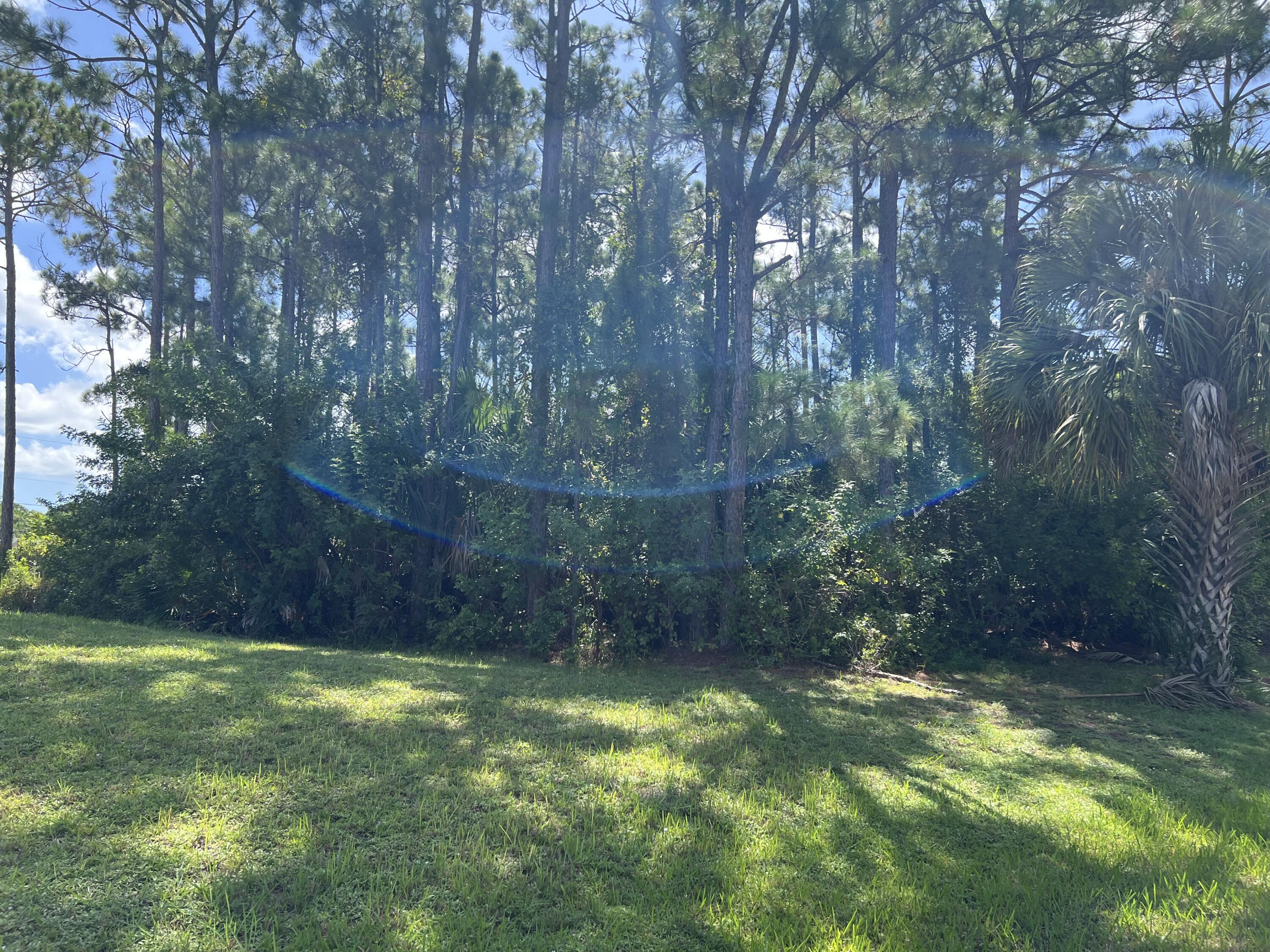 En Venta 2591 Palomar Avenue SE, Palm Bay, FL 32909, Palm Bay, FL 32909