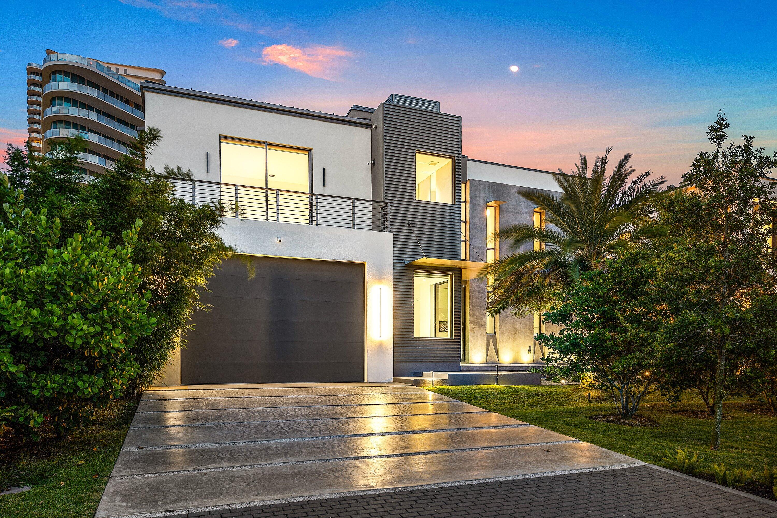 Foto de propiedad en 1650 E Terra Mar Drive, Lauderdale-By-The-Sea, FL 33062 Lauderdale-By-The-Sea con MLS# 