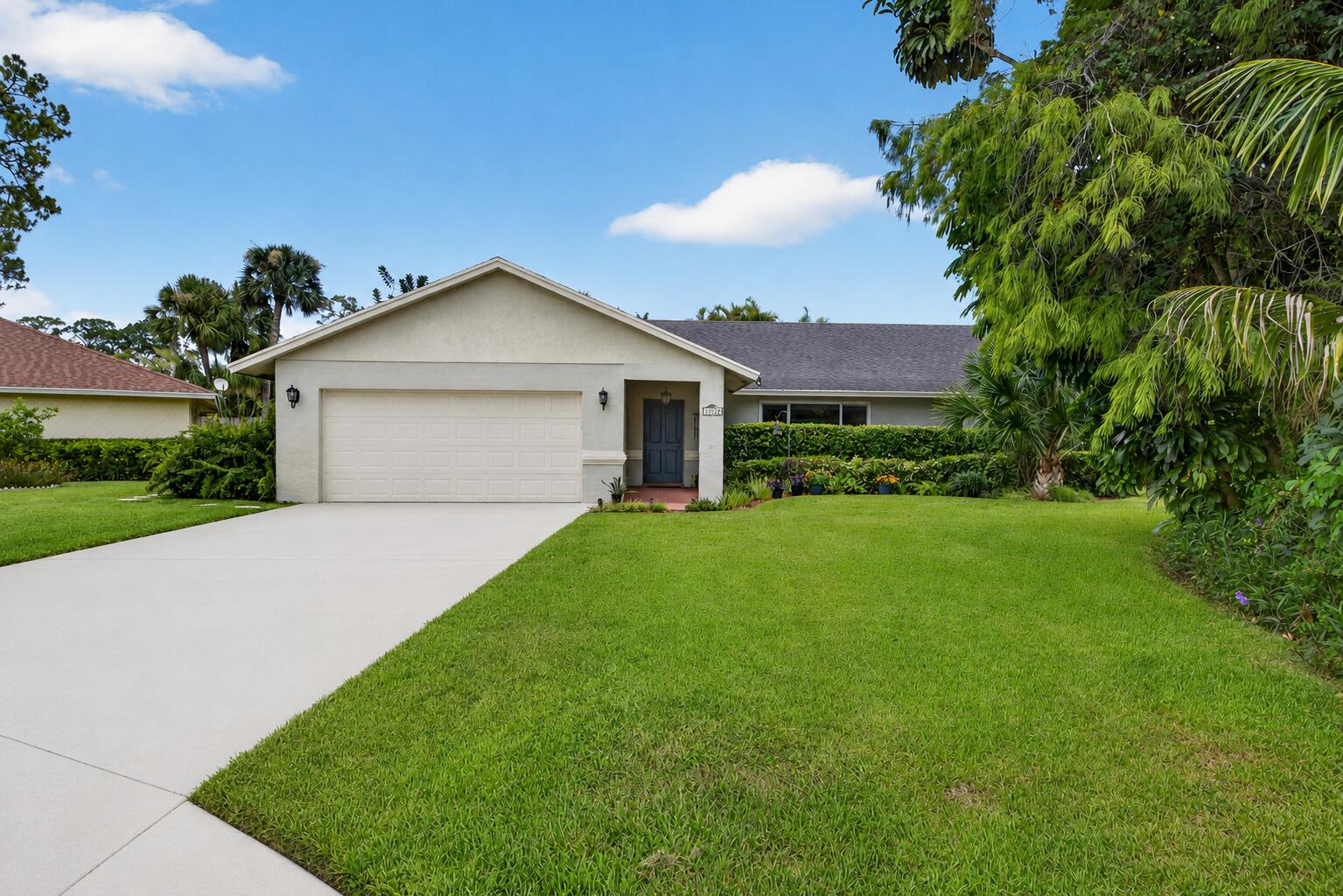 Foto de propiedad en 12224 GINGERWOOD Lane, Wellington, FL 33414 Wellington con MLS# 
