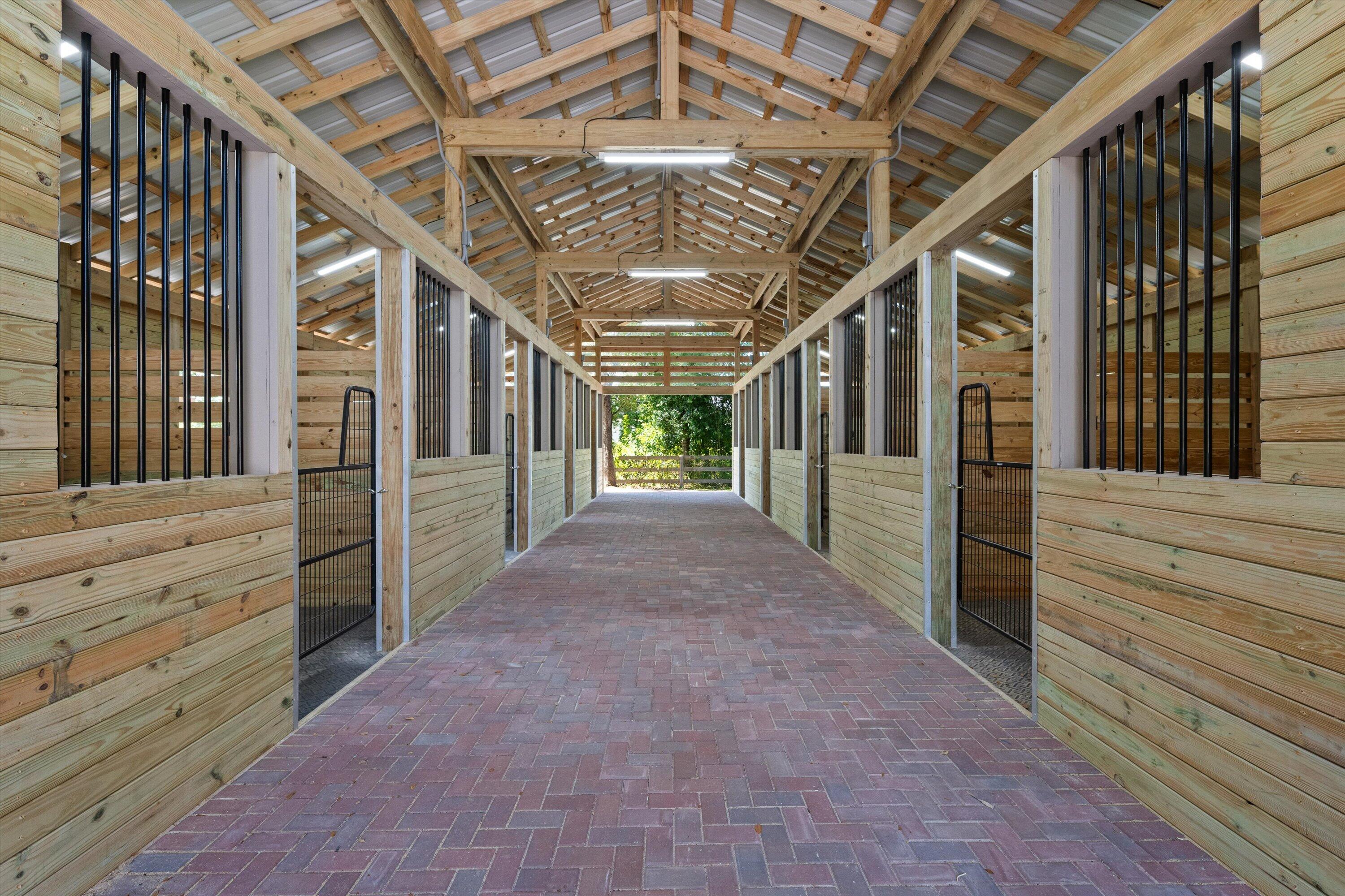 Foto de propiedad en 3509 C Road, Loxahatchee Groves, FL 33470 Loxahatchee Groves con MLS# 