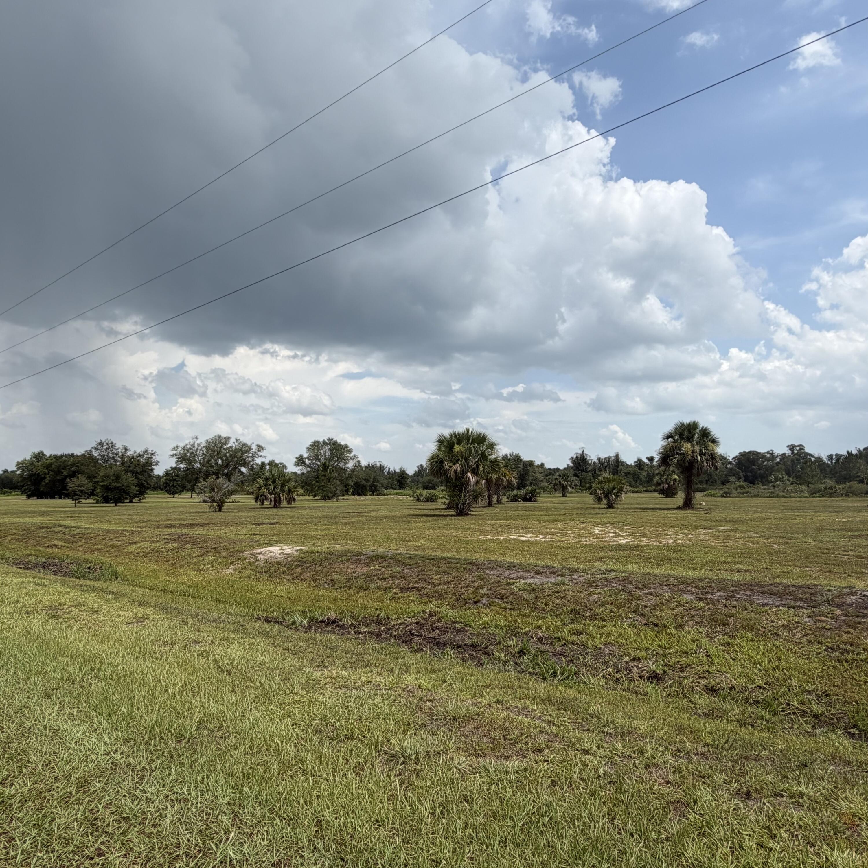 Foto de propiedad en 18514 260th Street, Okeechobee, FL 34972 Okeechobee con MLS# 