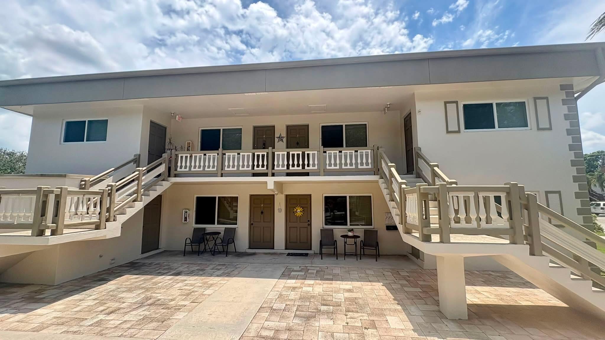 Foto de propiedad en 5210 SW 90th Way 2, Cooper City, FL 33328 Cooper City con MLS# 