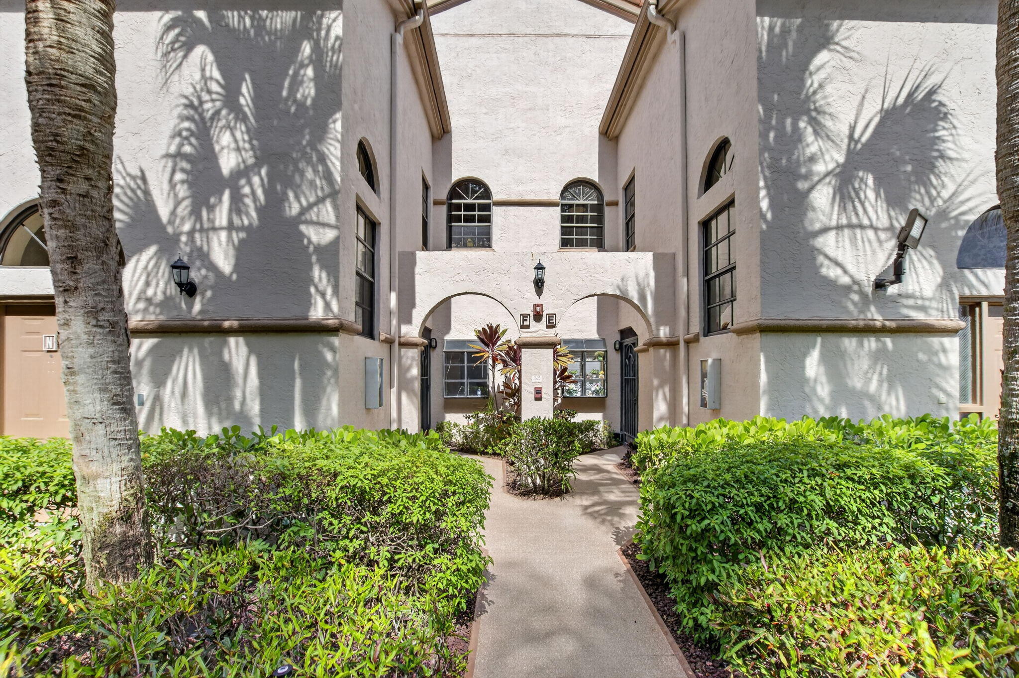 En Venta 5187 Europa Drive F, Boynton Beach, FL 33437, Boynton Beach, FL 33437