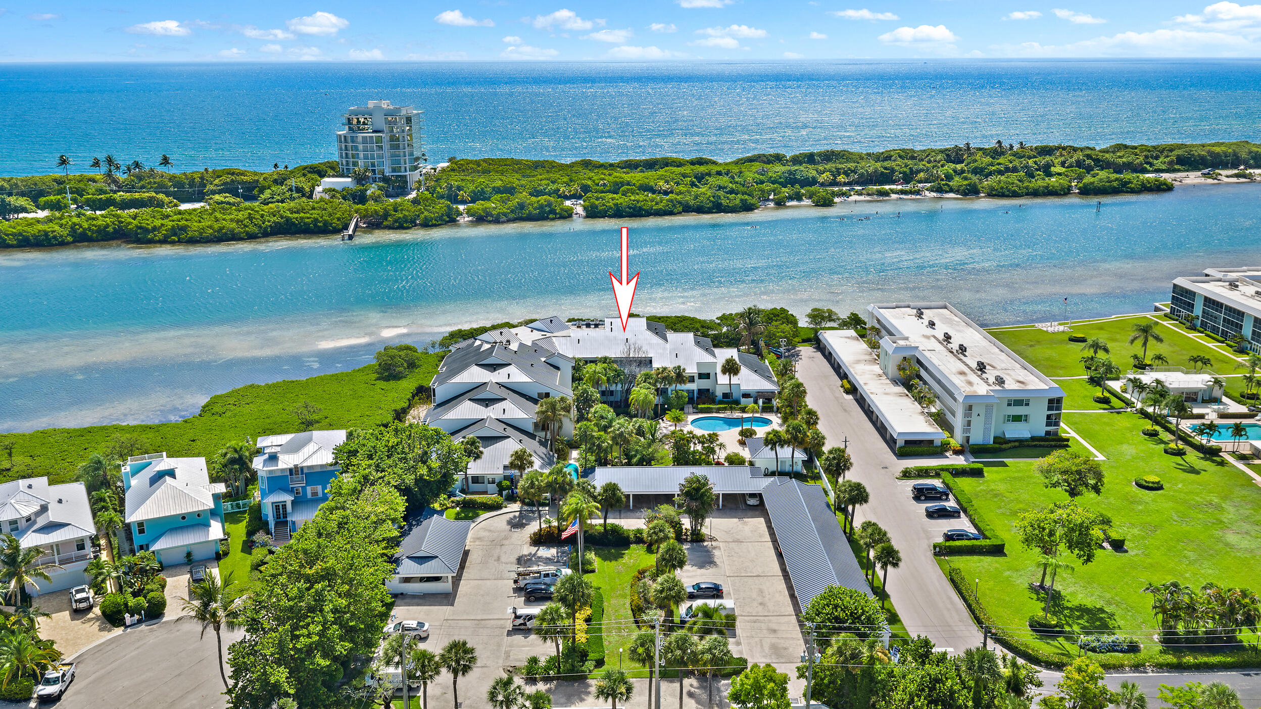 Foto de propiedad en 200 Waterway Road 208, Tequesta, FL 33469 Tequesta con MLS# 
