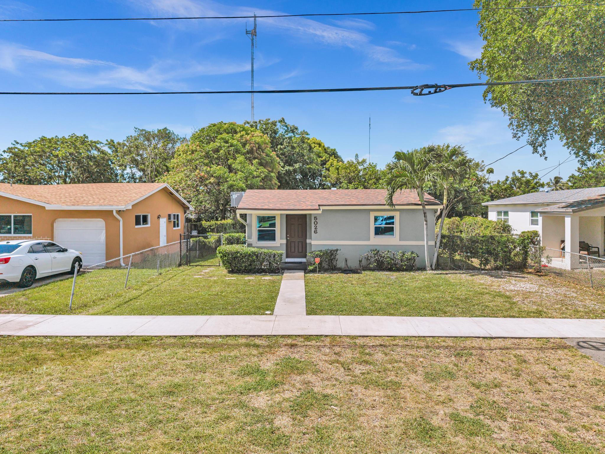 Vendido 5026 SW 21st Street SW, West Park, FL 33023, West Park, FL 33023