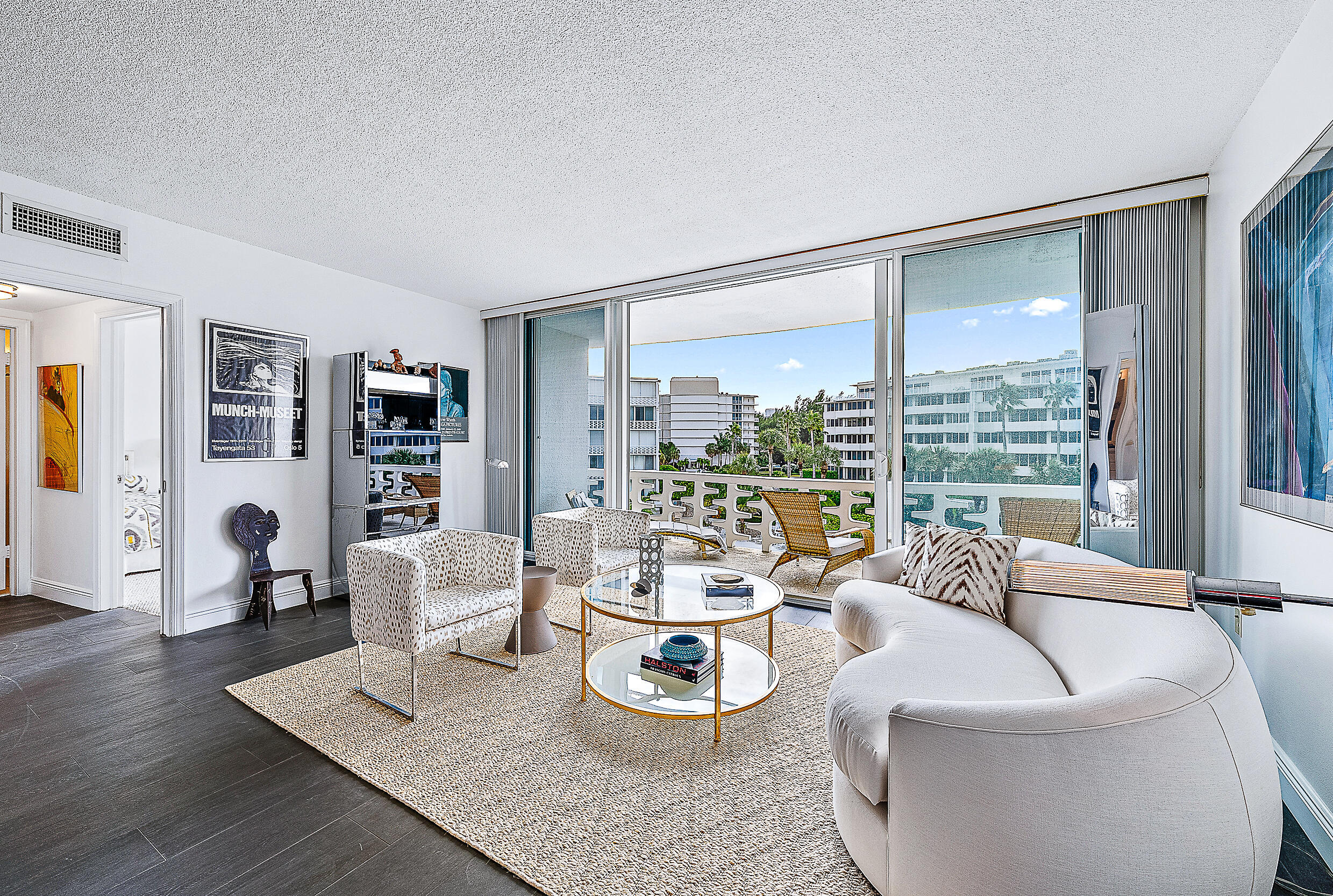 Foto de propiedad en 2760 S Ocean Boulevard 310, Palm Beach, FL 33480 Palm Beach con MLS# 
