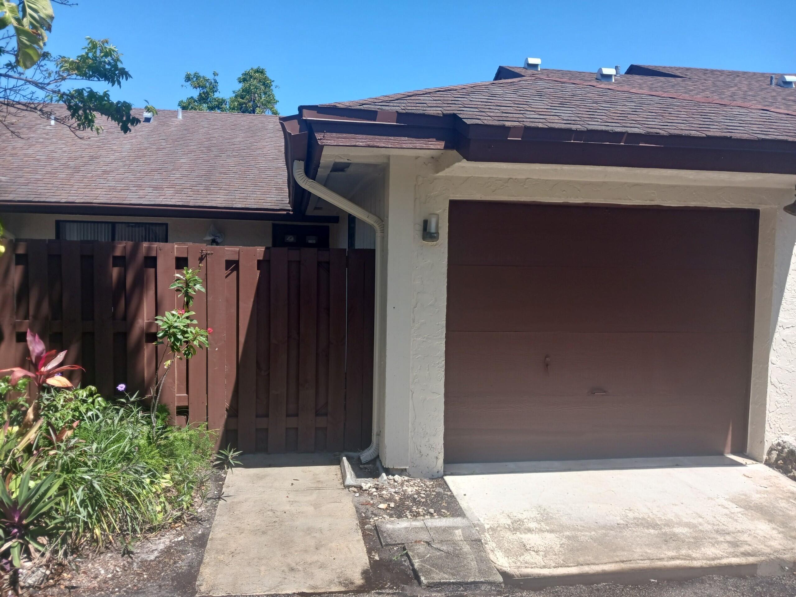 Foto de propiedad en 22682 VISTAWOOD Way, Boca Raton, FL 33428 Boca Raton con MLS# 