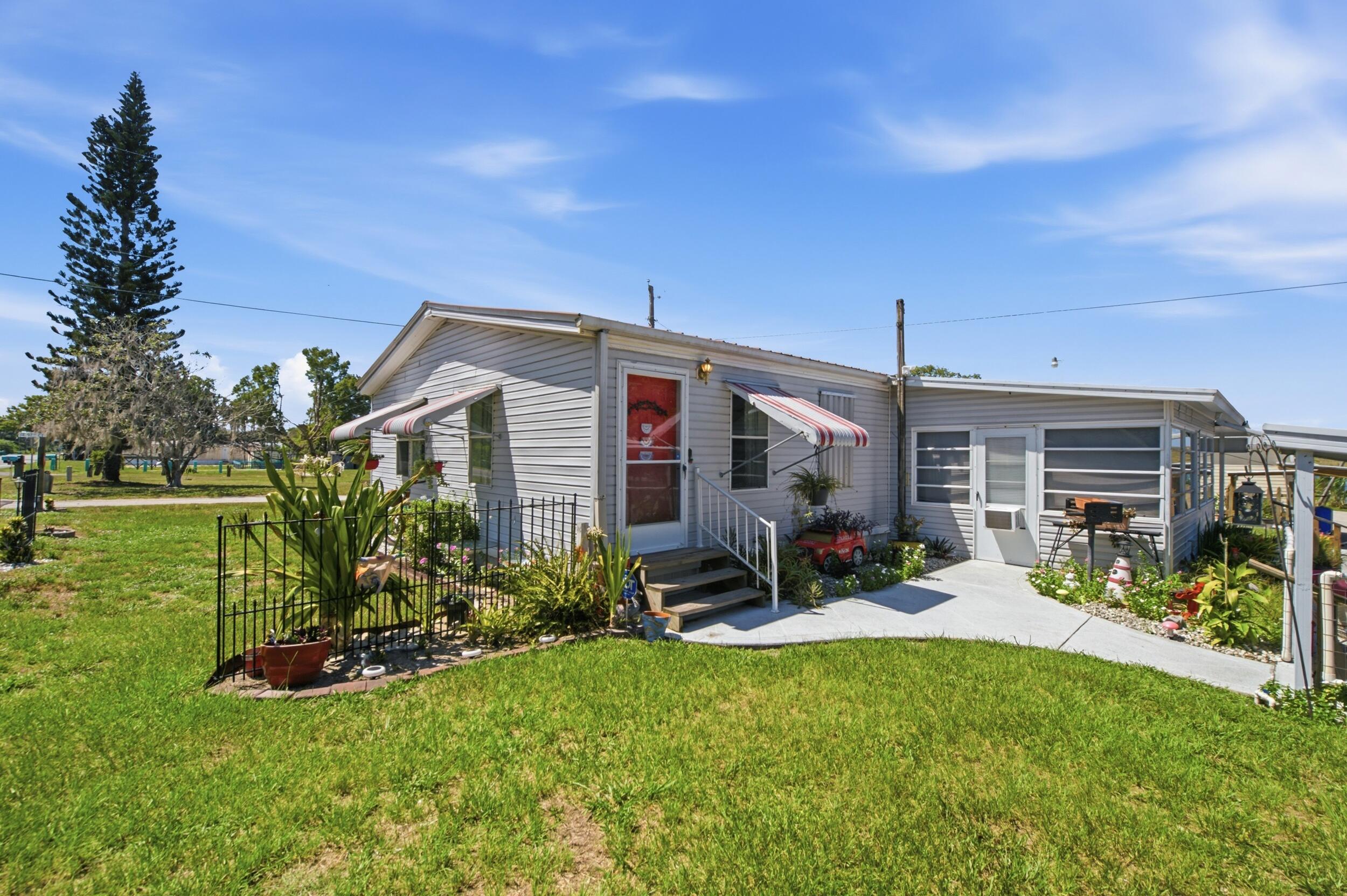 En Venta 7943 SE 97TH Court, Okeechobee, FL 34974, Okeechobee, FL 34974