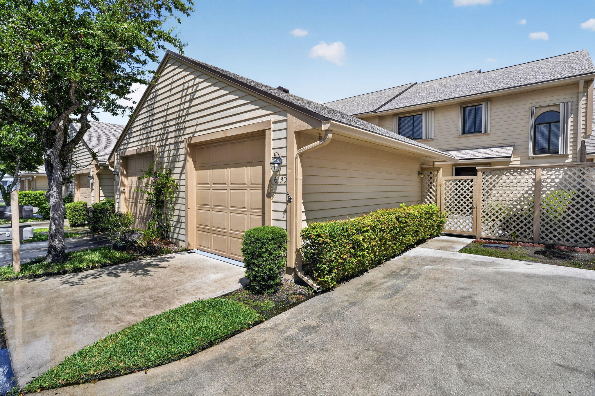 Foto de propiedad en 6130 SE Georgetown Place, Hobe Sound, FL 33455 Hobe Sound con MLS# 