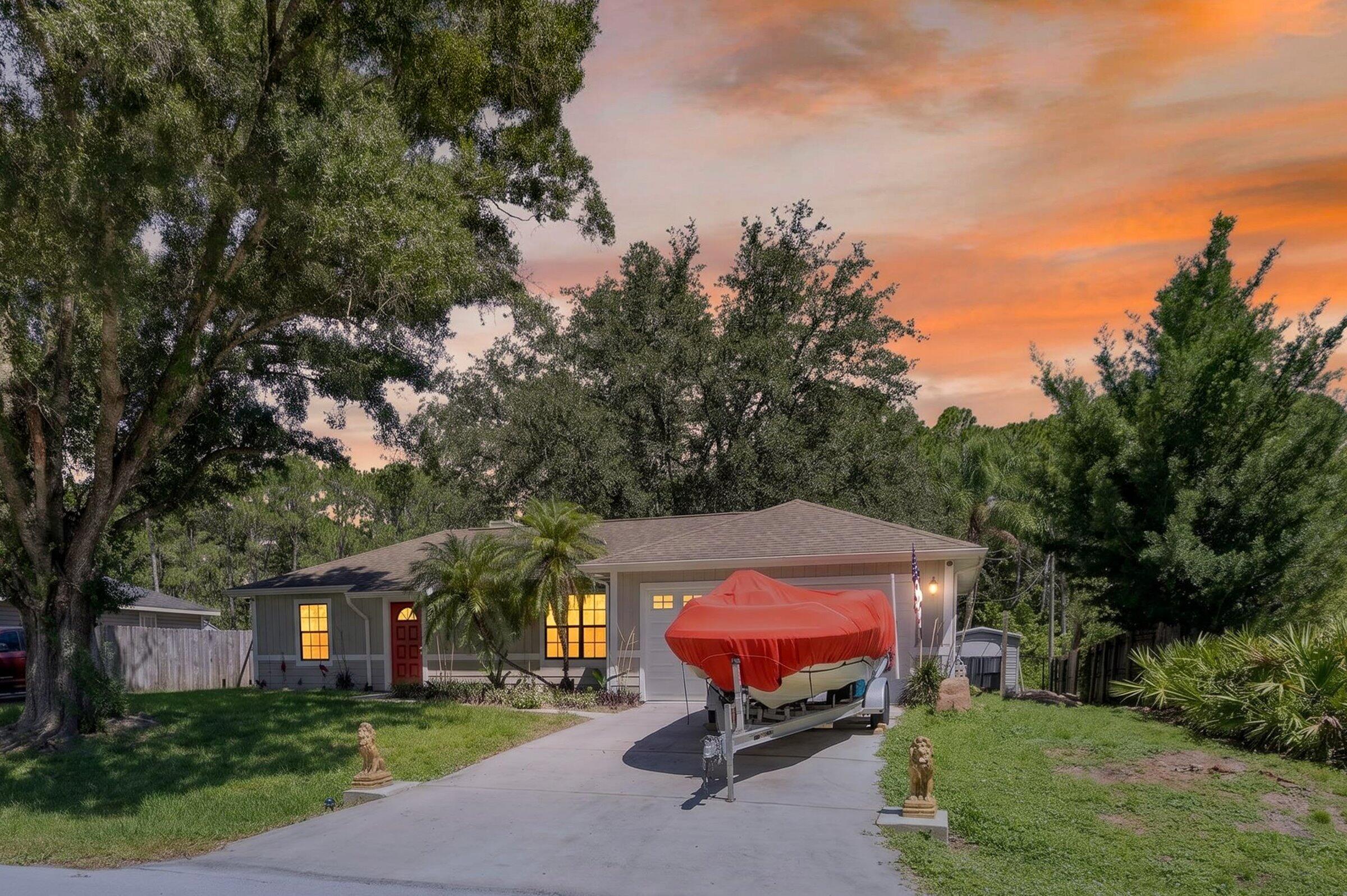 Foto de propiedad en 1034 UTAH Street SE, Palm Bay, FL 32909 Palm Bay con MLS# 