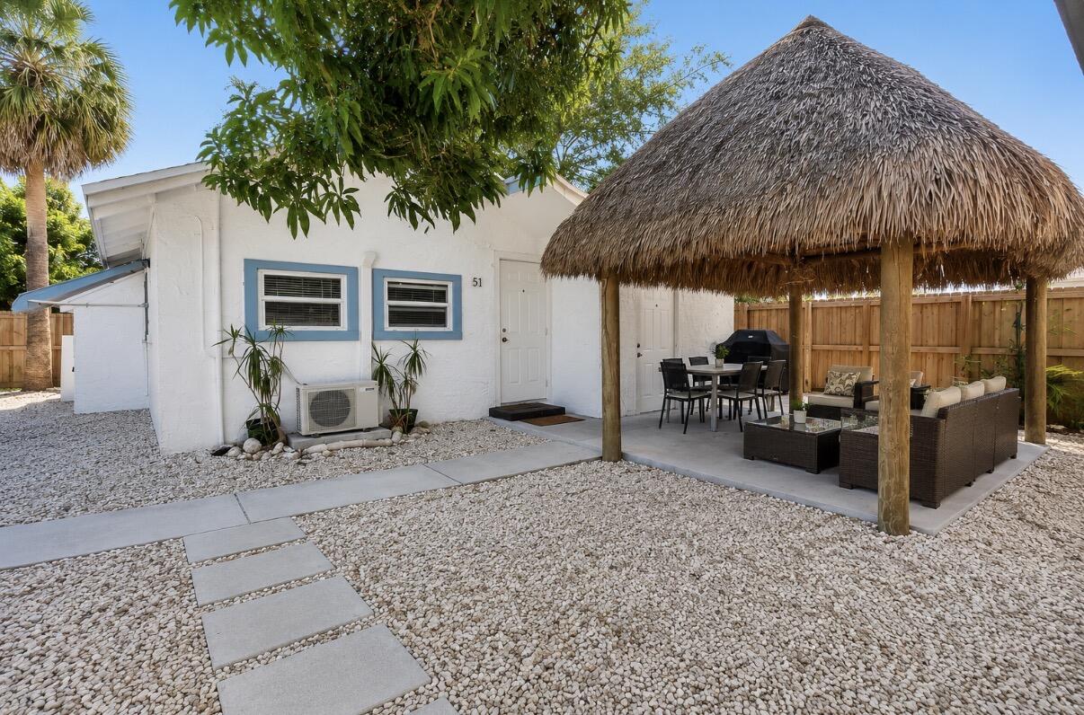 Foto de propiedad en 51 SW 13TH Street, Dania Beach, FL 33004 Dania Beach con MLS# 