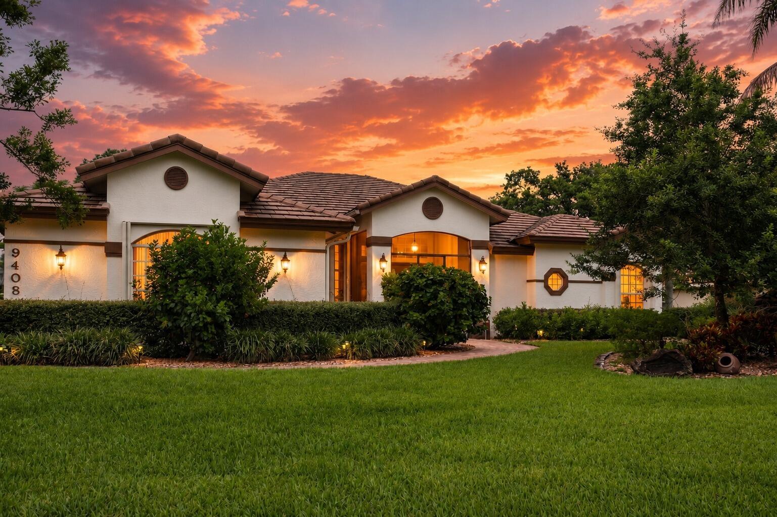 Foto de propiedad en 9408 Meadowood Drive, Fort Pierce, FL 34951 Fort Pierce con MLS# 