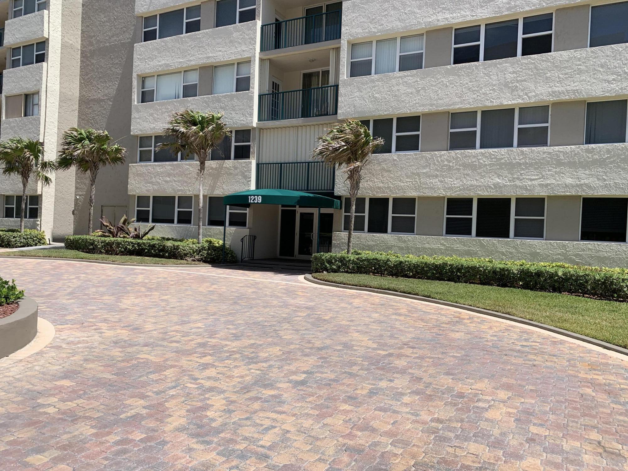 Foto de propiedad en 1237 S HILLSBORO MILE Hillsboro Mile N 601, Hillsboro Beach, FL 33062 Hillsboro Beach con MLS# 
