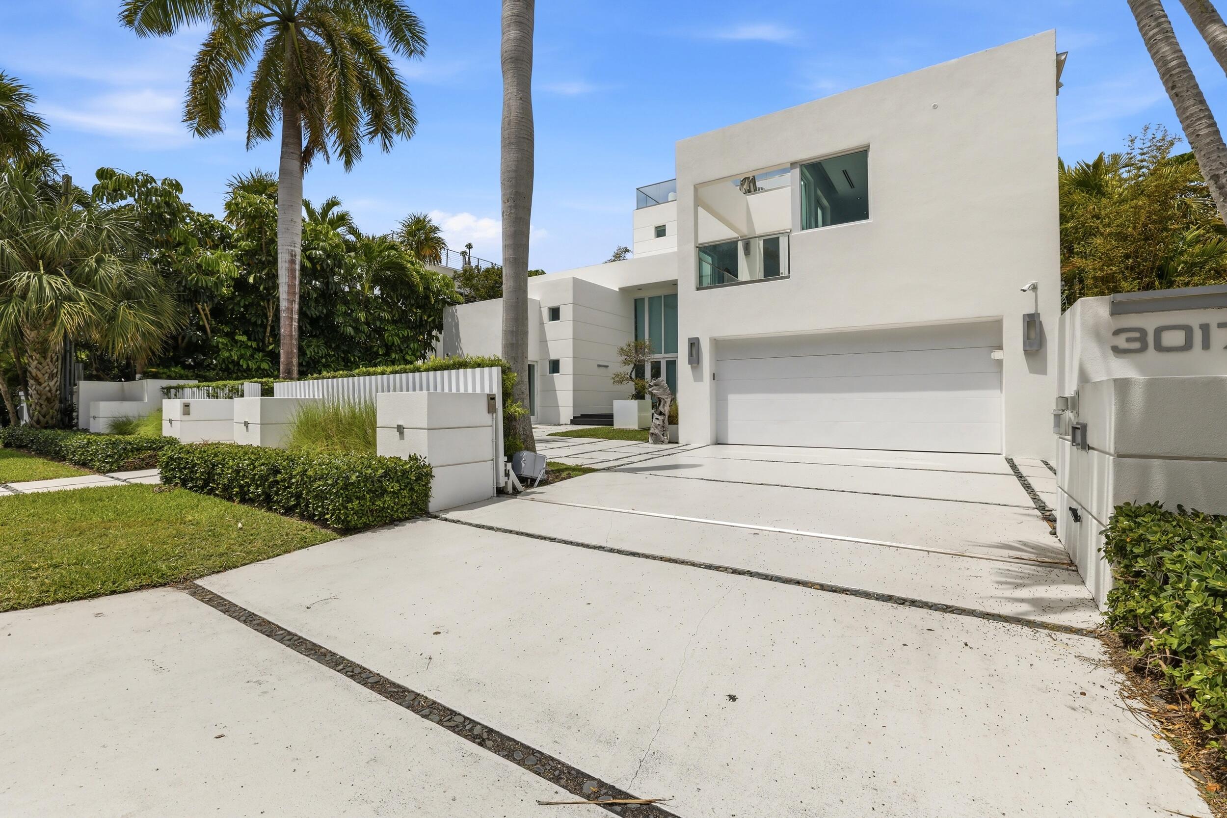 Foto de propiedad en 3017 N ATLANTIC Boulevard, Fort Lauderdale, FL 33308 Fort Lauderdale con MLS# 